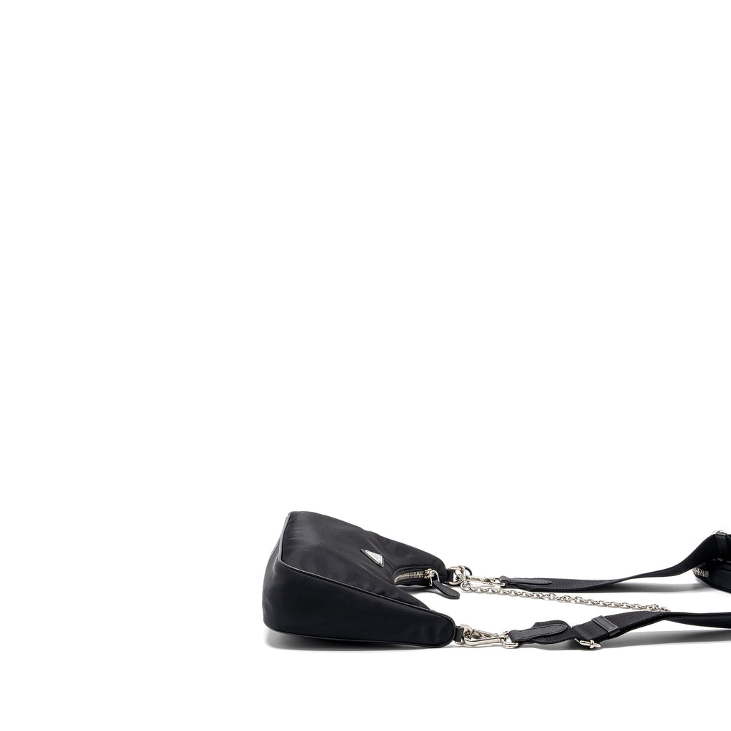 PRADA RE-EDITION 2005 NYLON BAG BLACK SHW