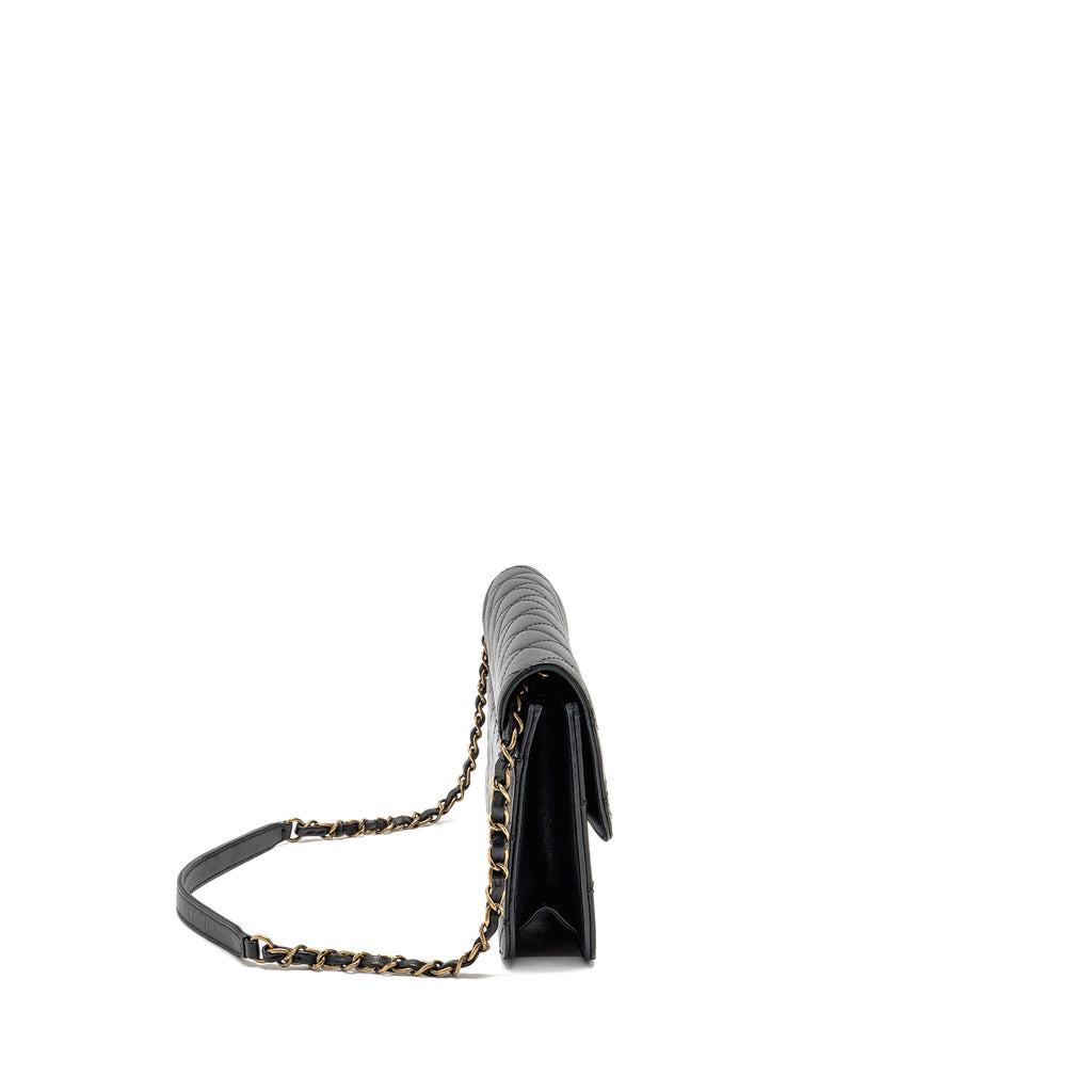 CHANEL BEAUTY LOCK FLAP BAG SHEEPSKIN BLACK GHW
