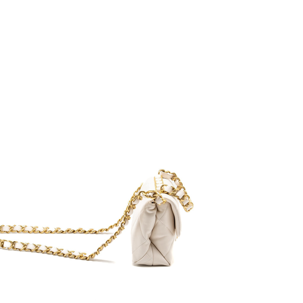 CHANEL 22B CHAIN CUSHION FLAP BAG LAMBSKIN WHITE GHW (MICROCHIP)