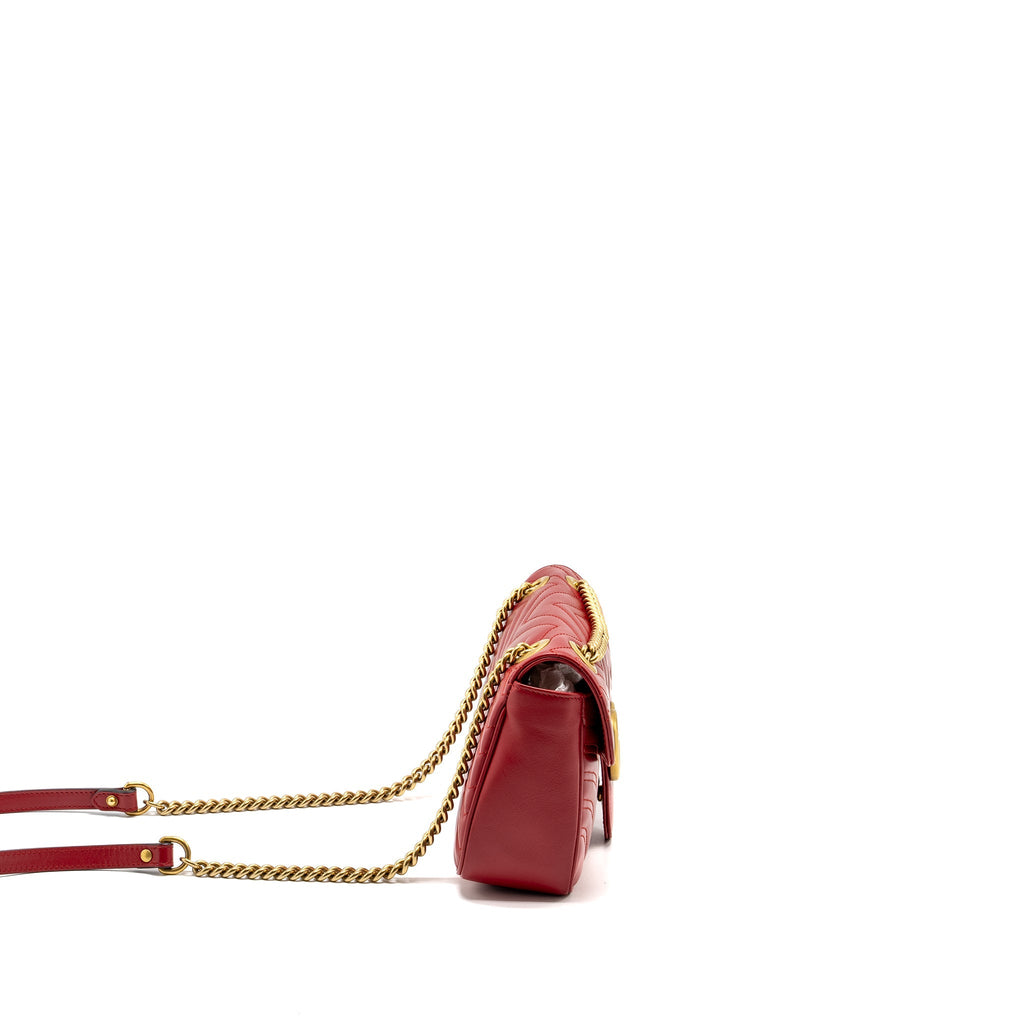 GUCCI SMALL GG MARMONT BAG CALFSKIN RED BRUSHED GHW