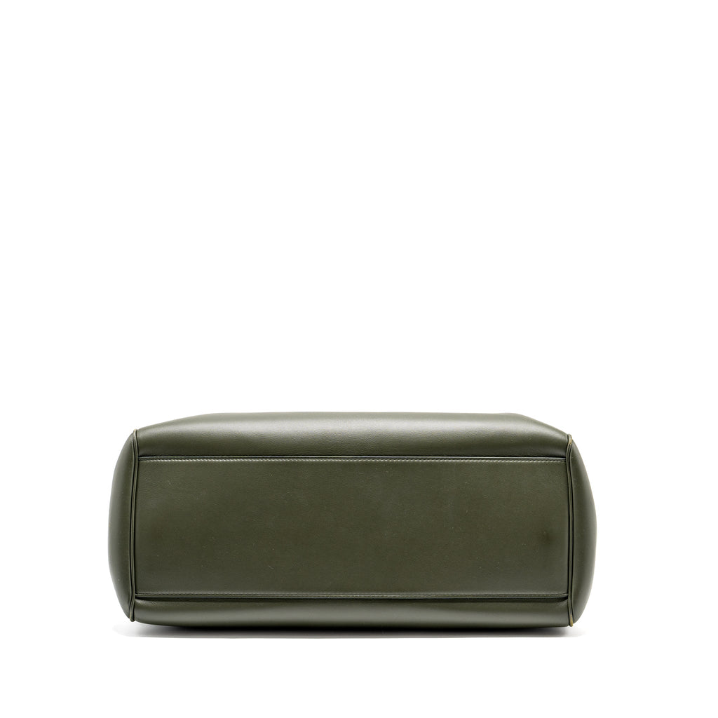 CELINE LARGE SOFT 16 BAG SMOOTH CALFSKIN DARK GREEN GHW