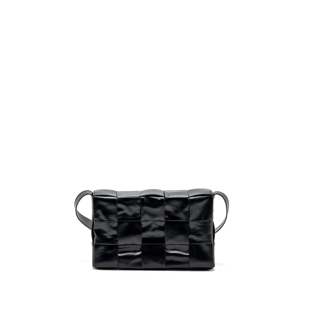 BOTTEGA VENETA SMALL CASSETTE BAG LAMBSKIN BLACK SHW