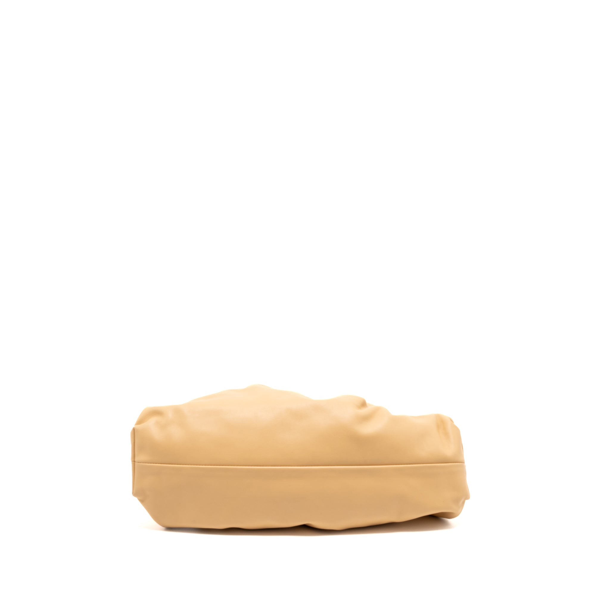 BOTTEGA VENETA THE POUCH LARGE LEATHER CLUTCH BEIGE GHW