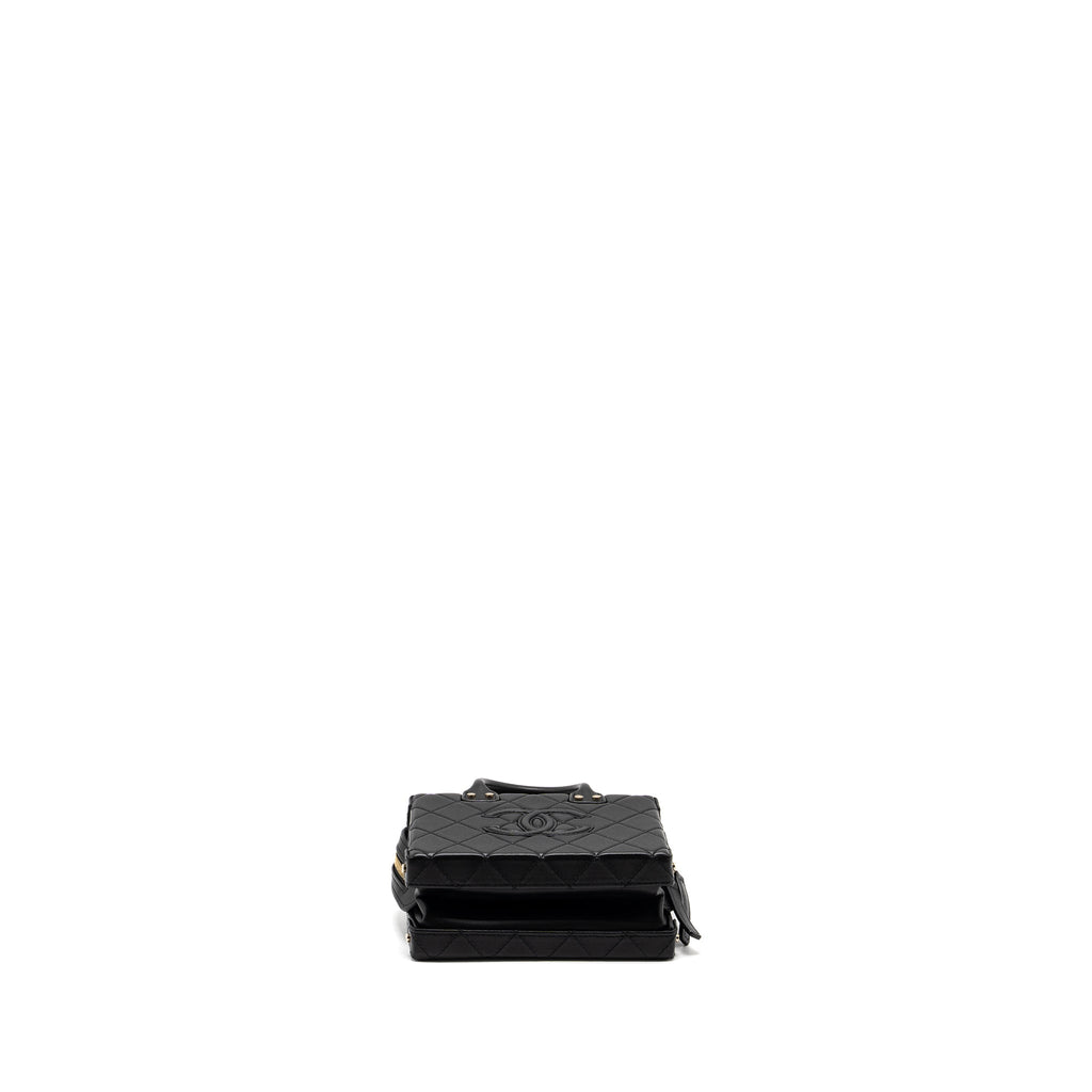 CHANEL 22B SMALL VANITY CASE CALFSKIN BLACK GHW (MICROCHIP)