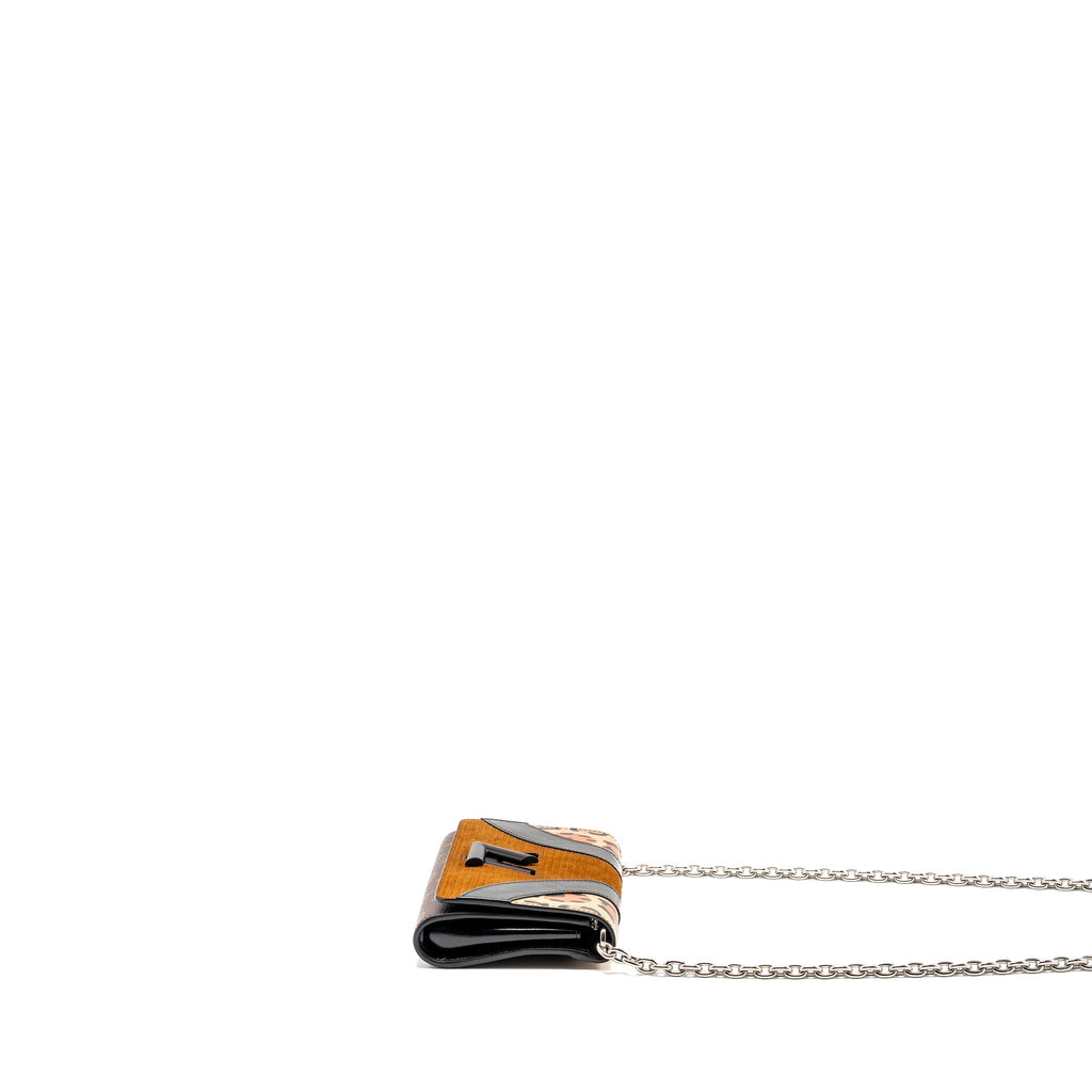 LOUIS VUITTON WILD AT HEART TWIST WALLET ON CHAIN CALFSKIN/MONOGRAM CANVAS MULTICOLOLUR BLACK/SLIVER HARDWARE