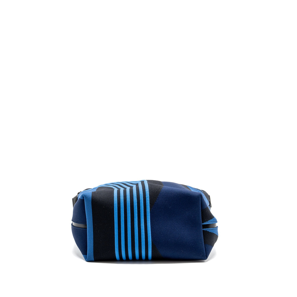 HERMES ETRIVIERE MM SHOULDER BAG FABRIC / HUNTER LEATHER BLUE/ BLACK WITH SHW