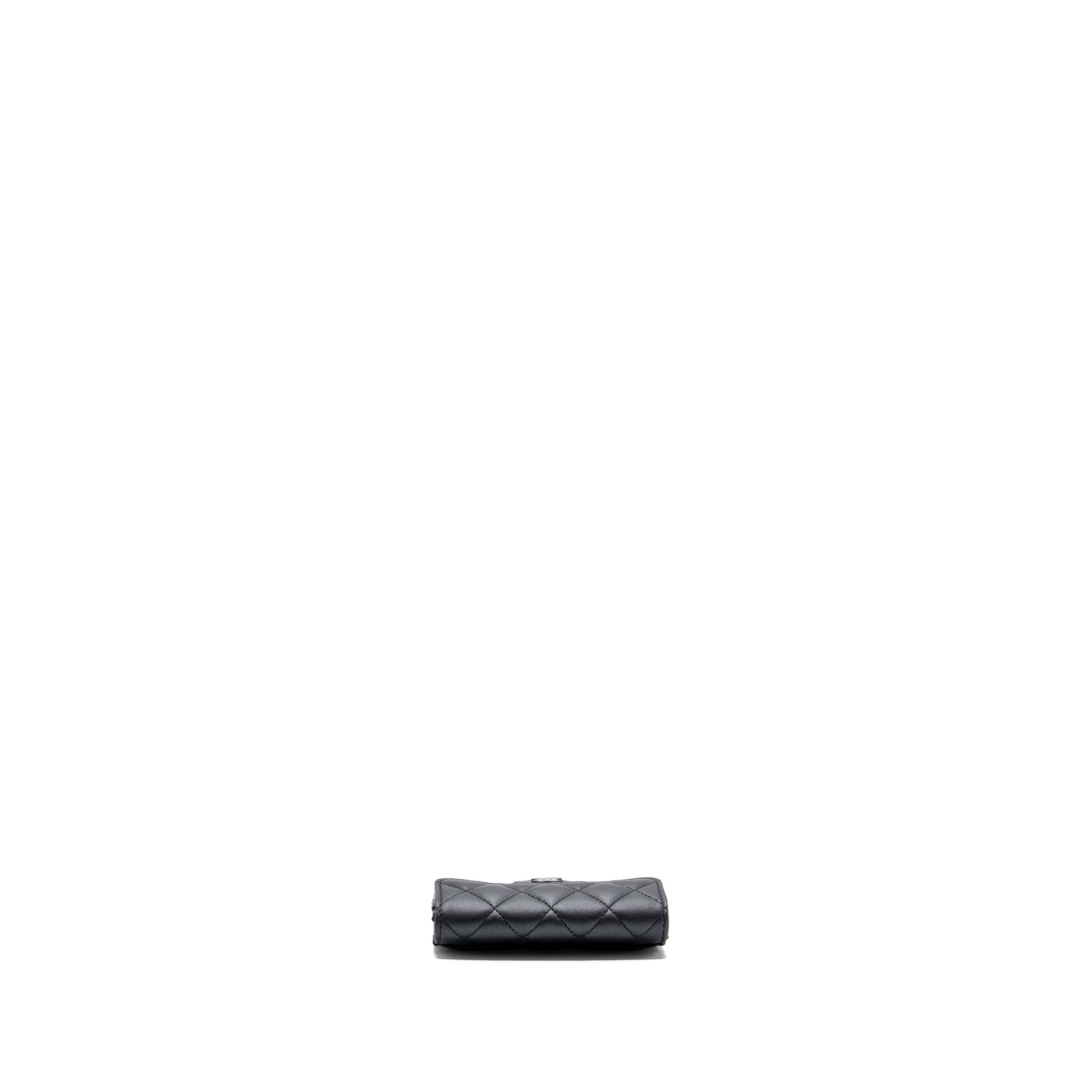 CHANEL CLASSIC FLAP CARD HOLDER LAMBSKIN SO BLACK SHW (MICROCHIP)