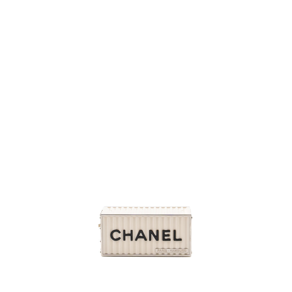 CHANEL PARIS-HAMBURG RUNWAY CONTAINER CLUTCH BAG WHITE / BLACK / RED SHW