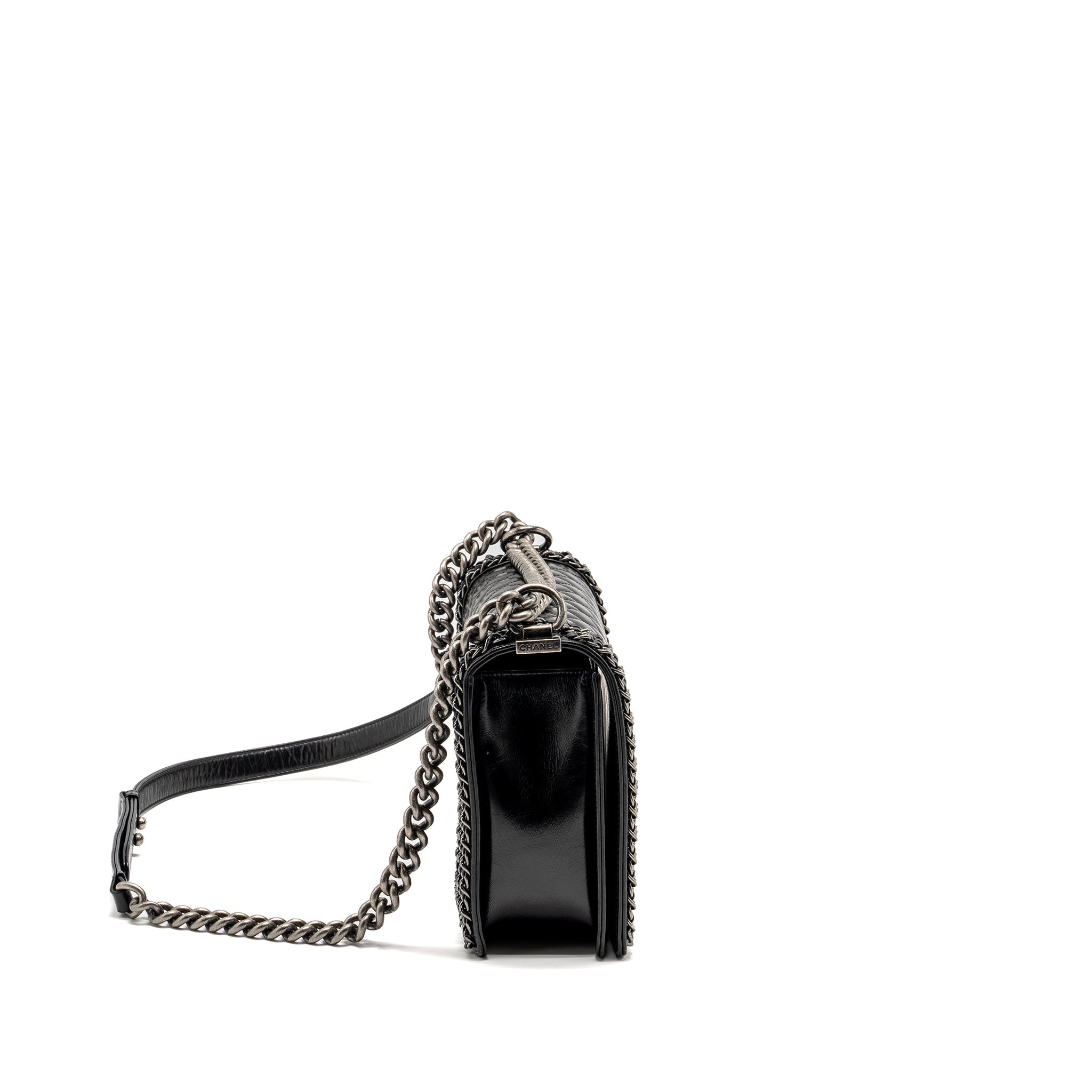 CHANEL NEW MEDIUM CHAIN EDGE BOY BAG CALFSKIN BLACK RUTHENIUM SHW