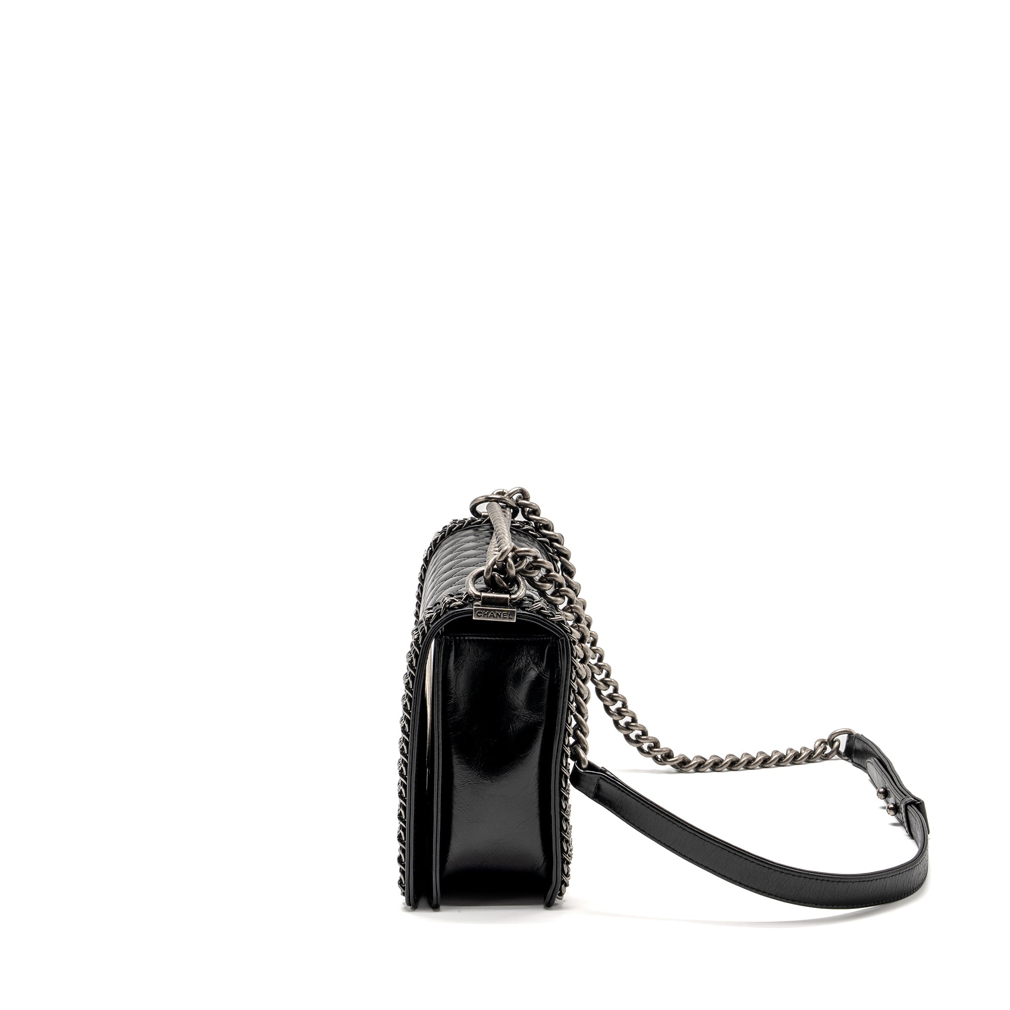 CHANEL NEW MEDIUM CHAIN EDGE BOY BAG CALFSKIN BLACK RUTHENIUM SHW