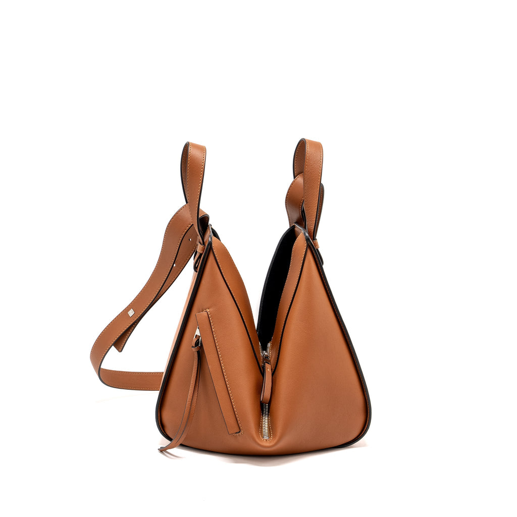 LOEWE SMALL HAMMOCK BAG CALFSKIN TAN SHW