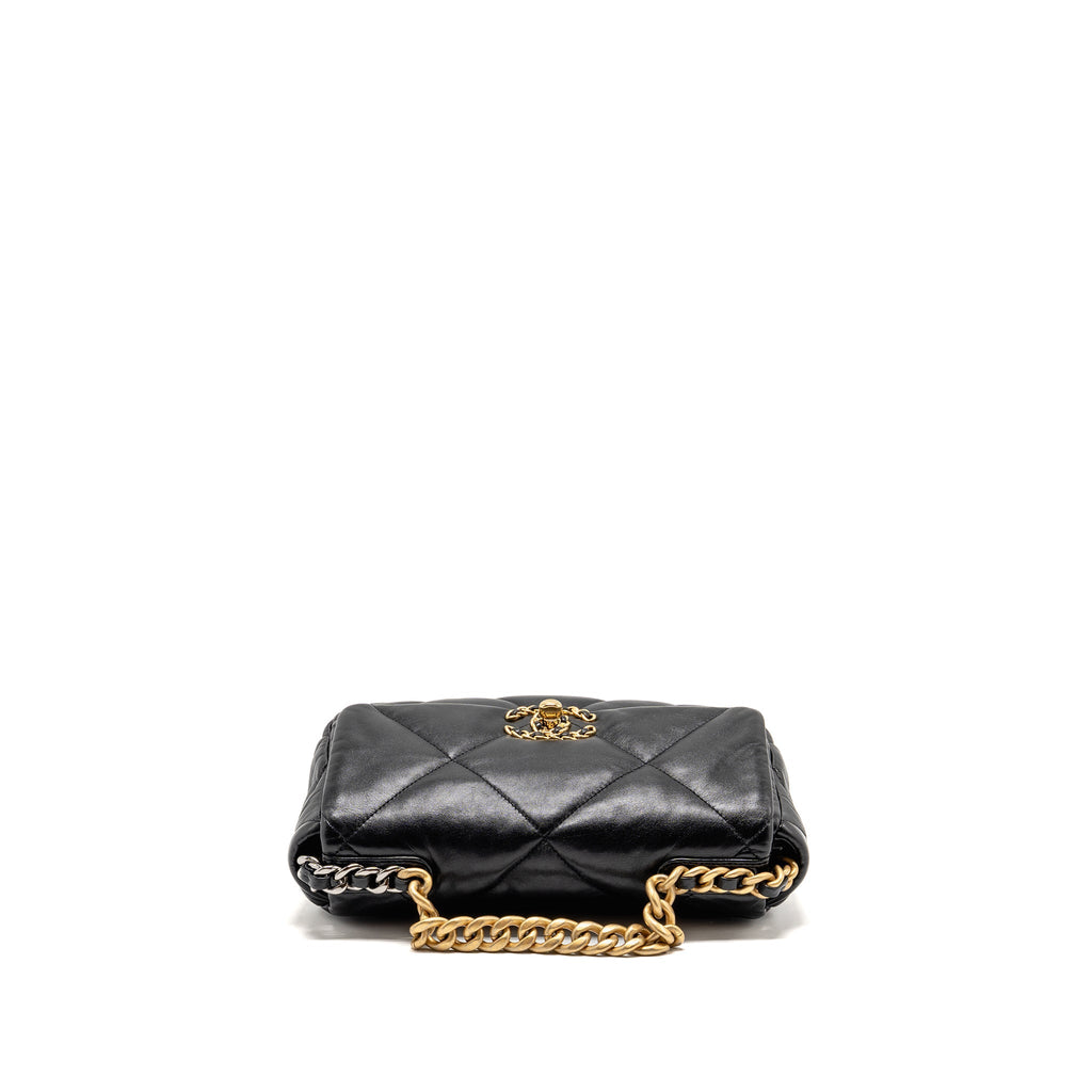 CHANEL SMALL 19 BAG LAMBSKIN BLACK MULTICOLOR HARDWARE (MICROCHIP)