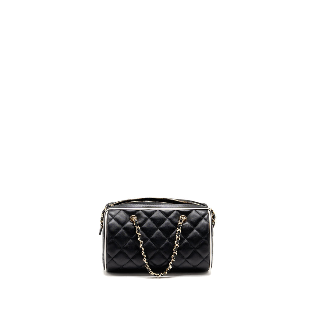 CHANEL 25P QUILTED BOWLING BAG LAMBSKIN BLACK LGHW (MICROCHIP)