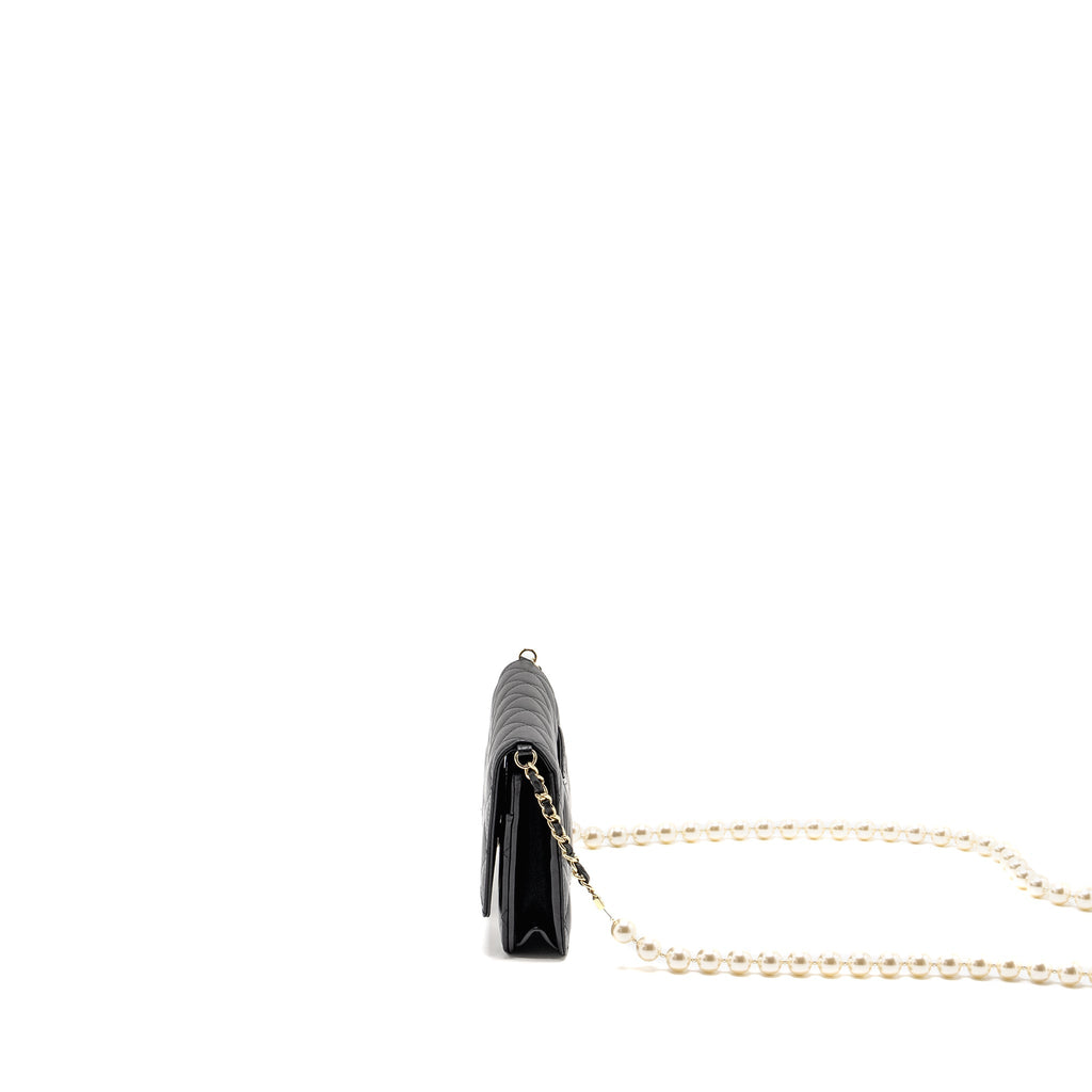 CHANEL WALLET ON CHAIN WITH PEARL CHAIN LAMBSKIN BLACK LGHW (MICROCHIP)