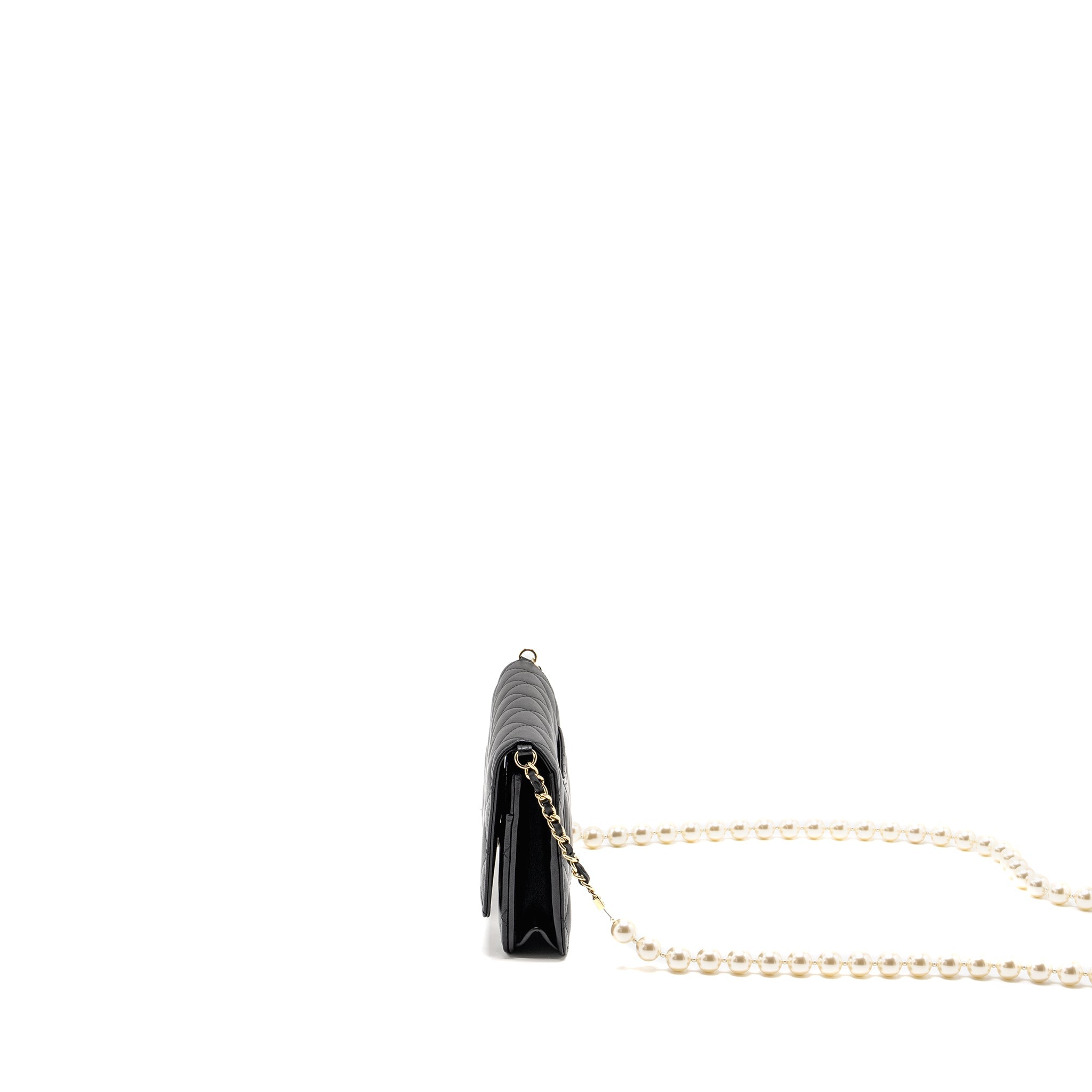 CHANEL WALLET ON CHAIN WITH PEARL CHAIN LAMBSKIN BLACK LGHW (MICROCHIP)