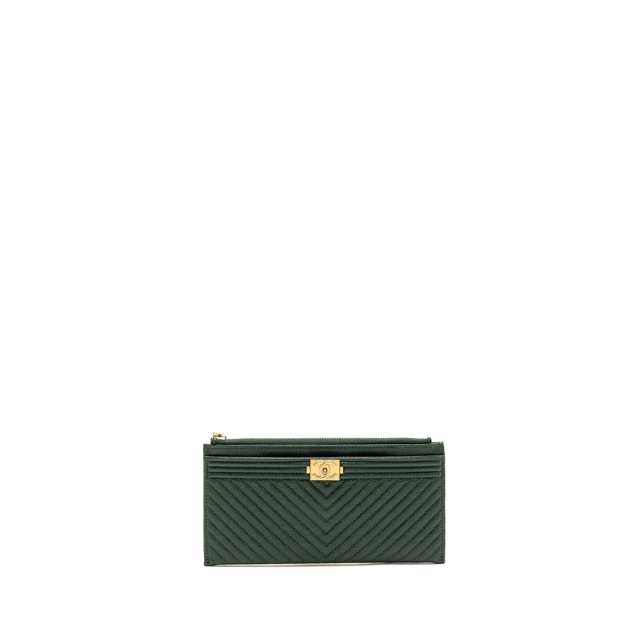 CHANEL CHEVRON BOY ZIP POUCH CAVIAR DARK GREEN GHW