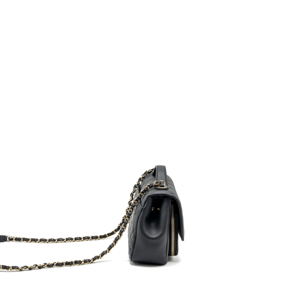 CHANEL MEDIUM BUSINESS AFFINITY CAVIAR BLACK LGHW