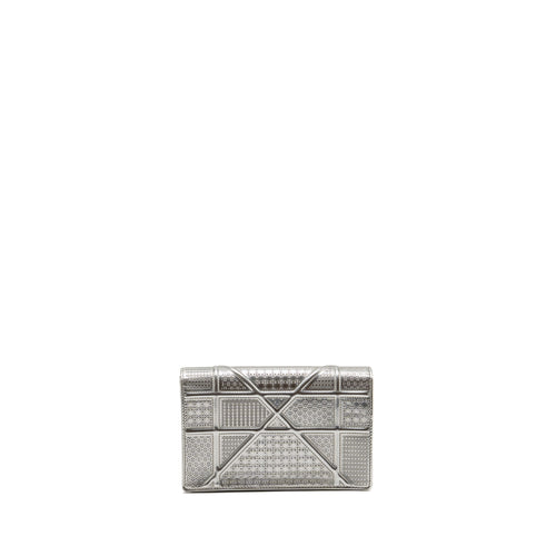 DIOR DIORAMA WALLET ON CHAIN METALLIC PATENT SILVER LGHW