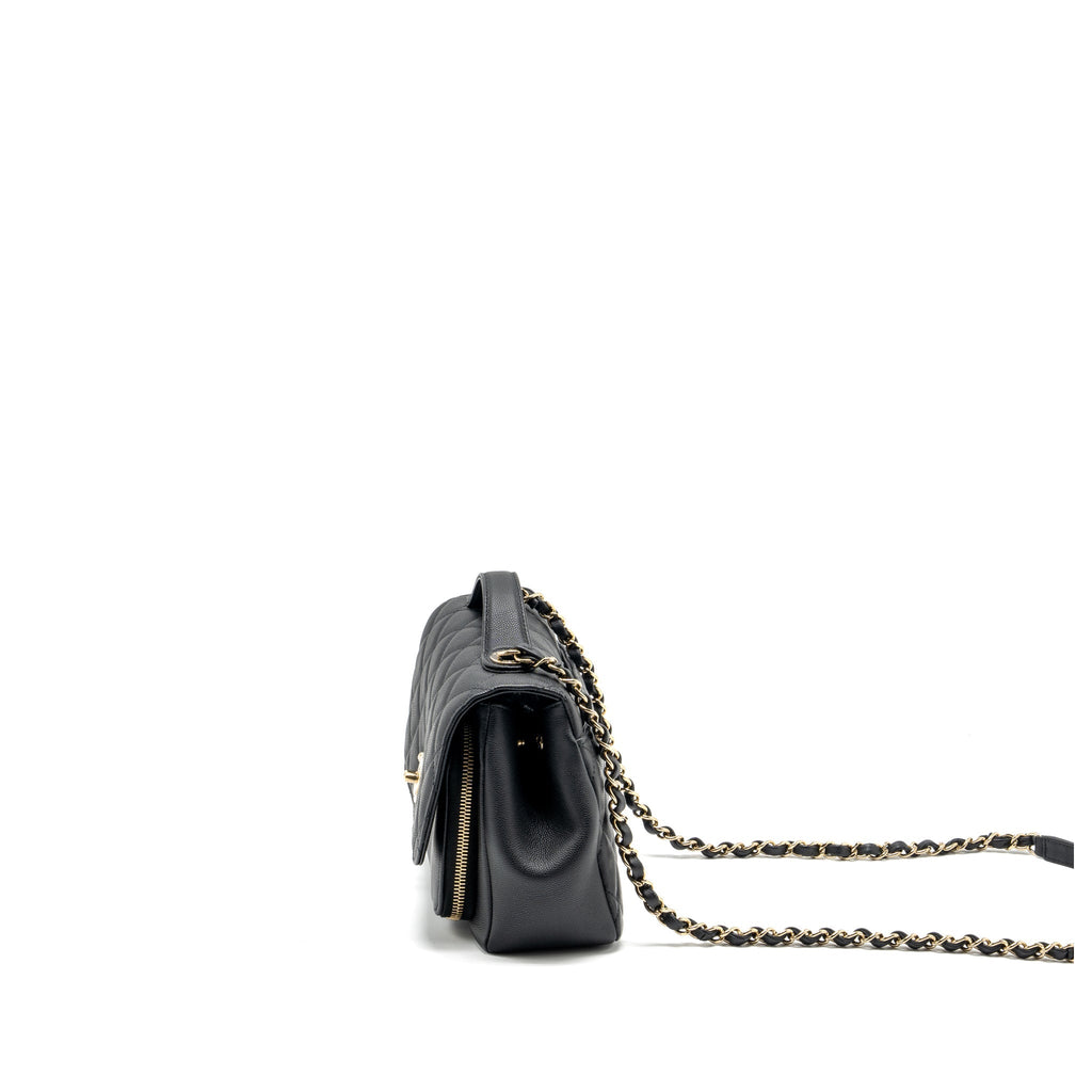 CHANEL MEDIUM BUSINESS AFFINITY CAVIAR BLACK LGHW