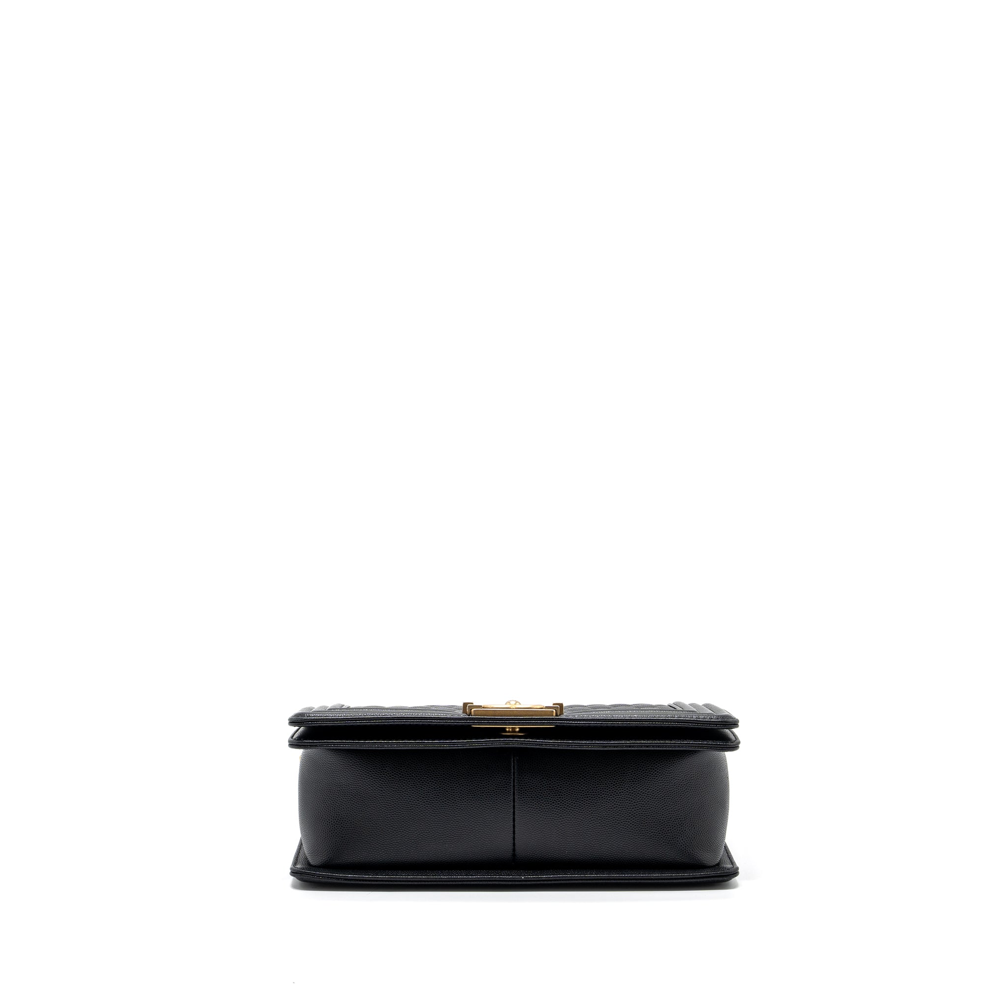 CHANEL MEDIUM CLASSIC BOY BAG CAVIAR BLACK GHW