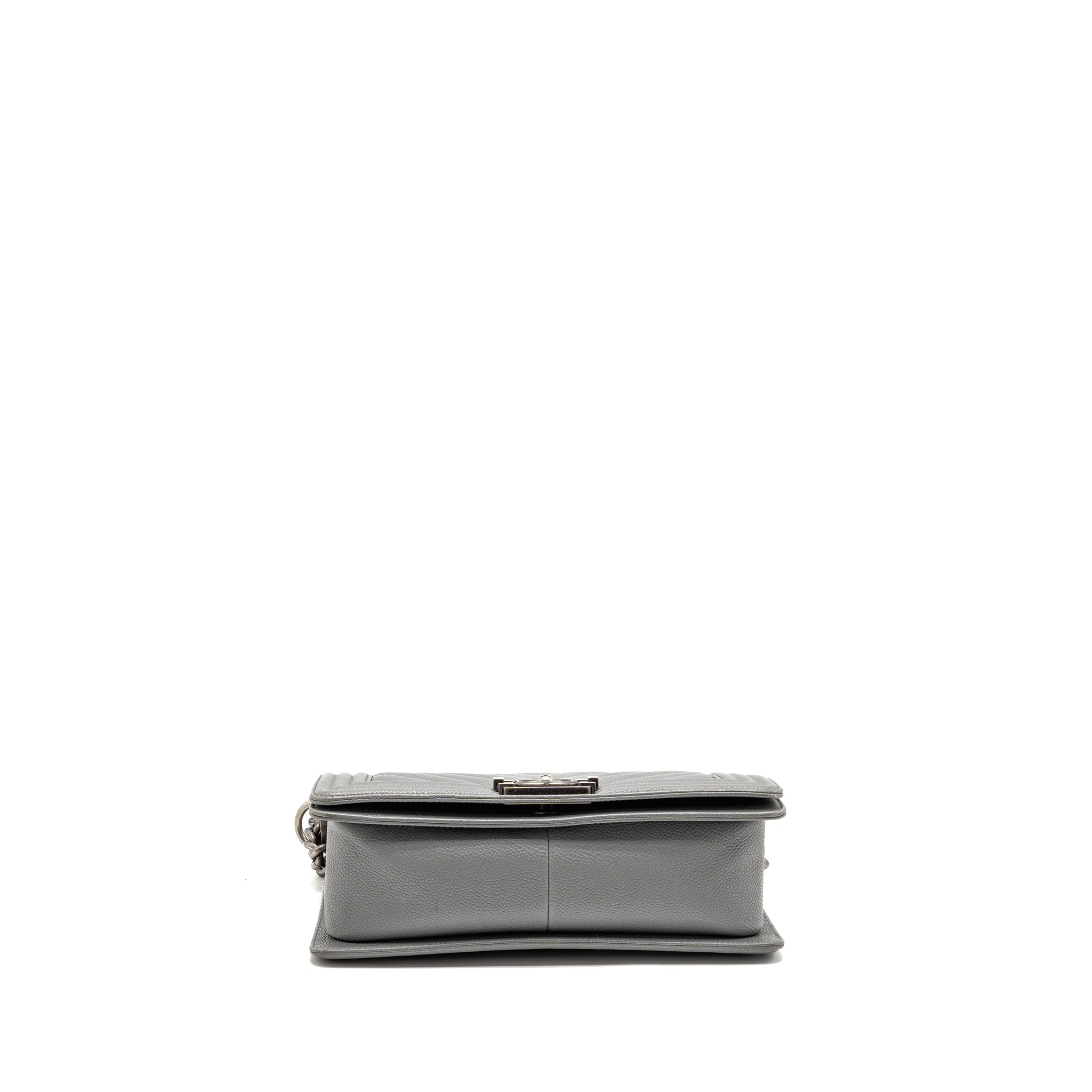 CHANEL MEDIUM BOY BAG CHEVRON CAVIAR GREY RUTHENIUM SILVER HARDWARE