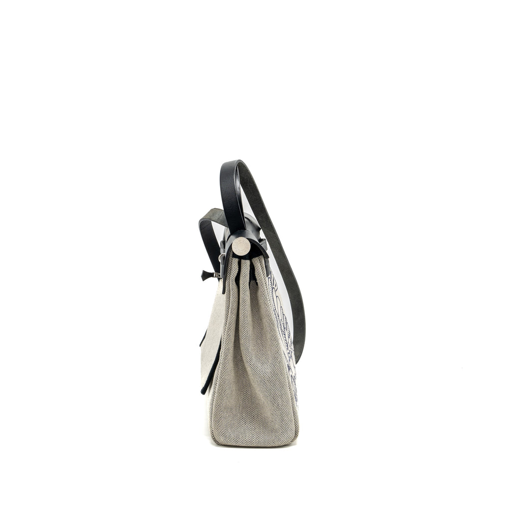HERMES HERBAG 31 ZIP BAG CANVAS/HUNTER BLUE INDIGO/ECRU-NOIR/NOIR SHW