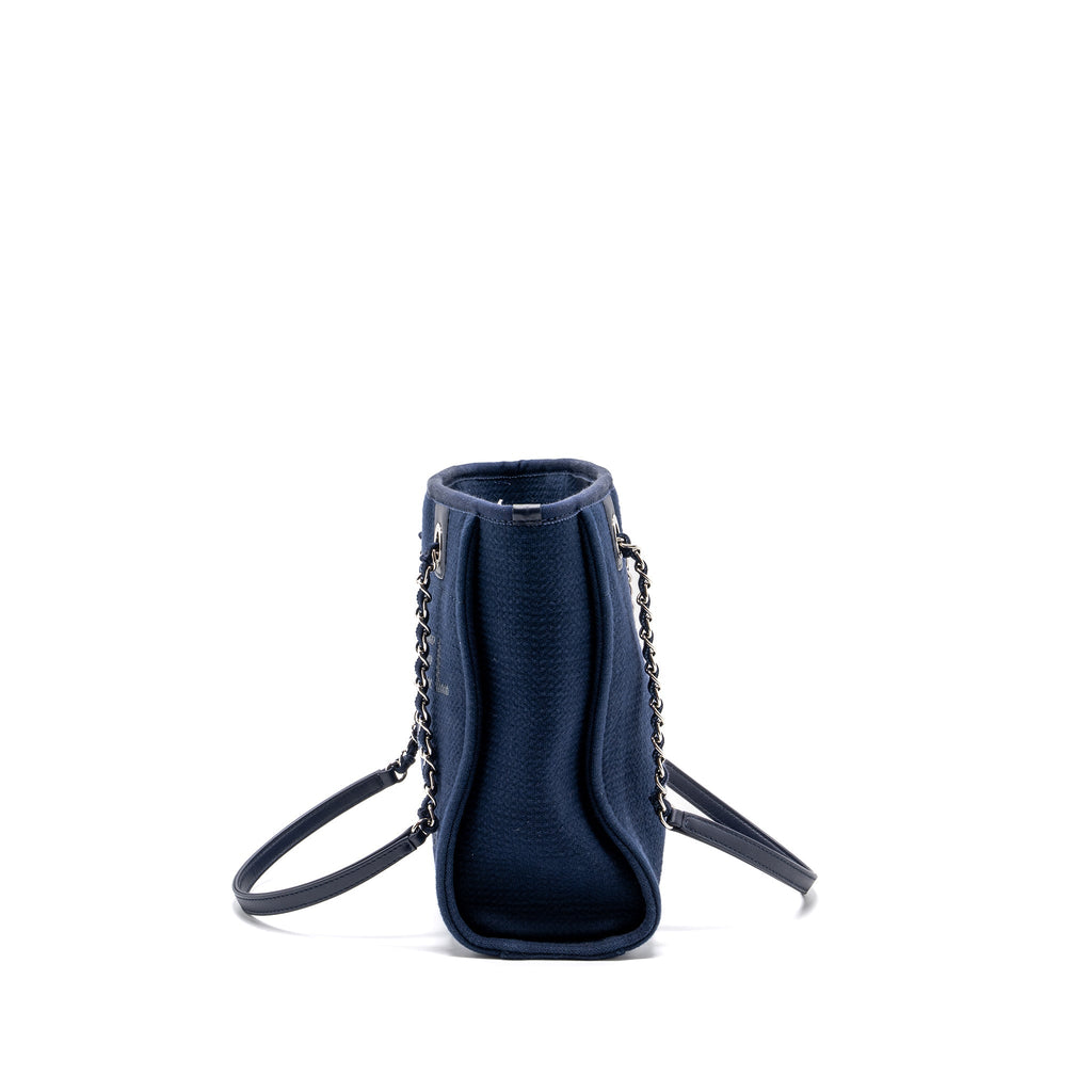 CHANEL SMALL DEAUVILLE TOTE BAG CANVAS NAVY SHW (MICROCHIP)