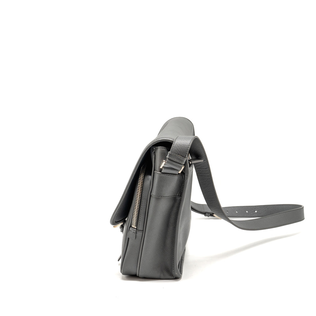 PRADA FLAP MESSANGER BAG CAVIAR GREY SHW