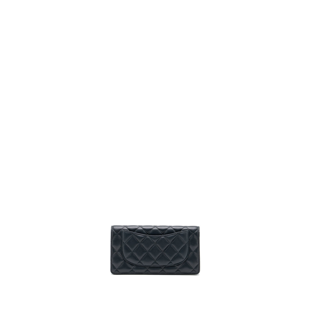 CHANEL LONG WALLET LAMBSKIN DARK GREY/GREEN IN GREEN HARDWARE