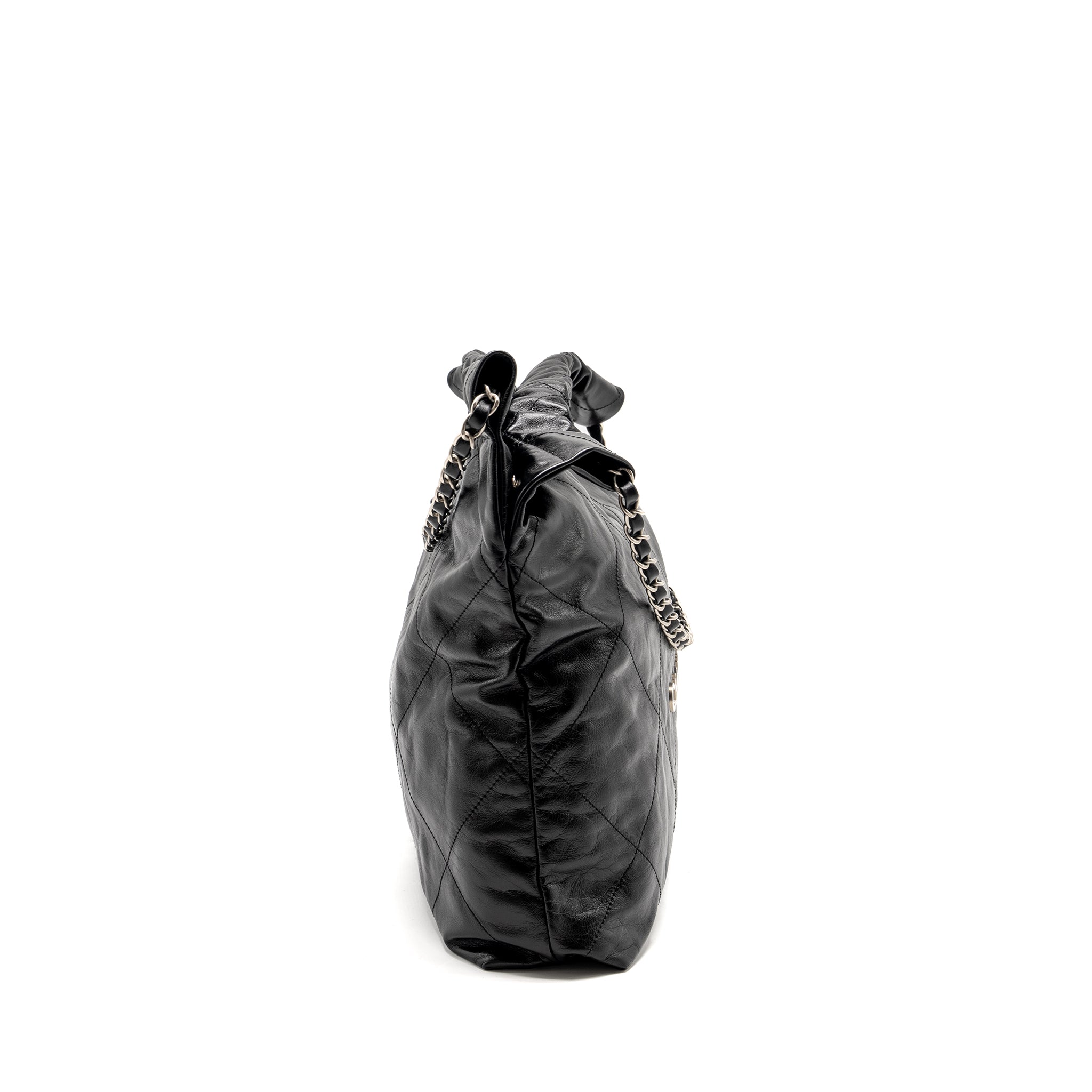 CHANEL MEDIUM 22 SHINY CALFSKIN BLACK SHW (MICROCHIP)