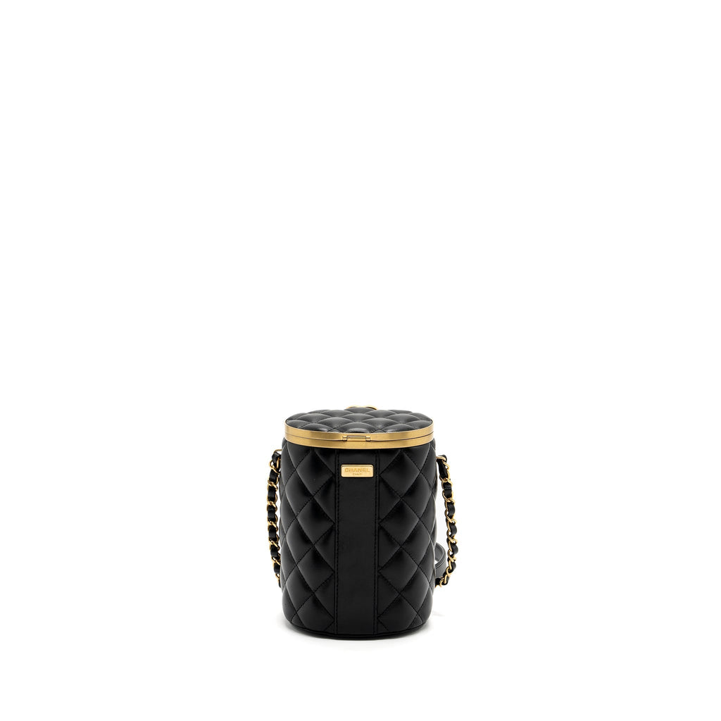 CHANEL 21A VANITY WITH CHAIN LAMBSKIN BLACK GHW (MICROCHIP)