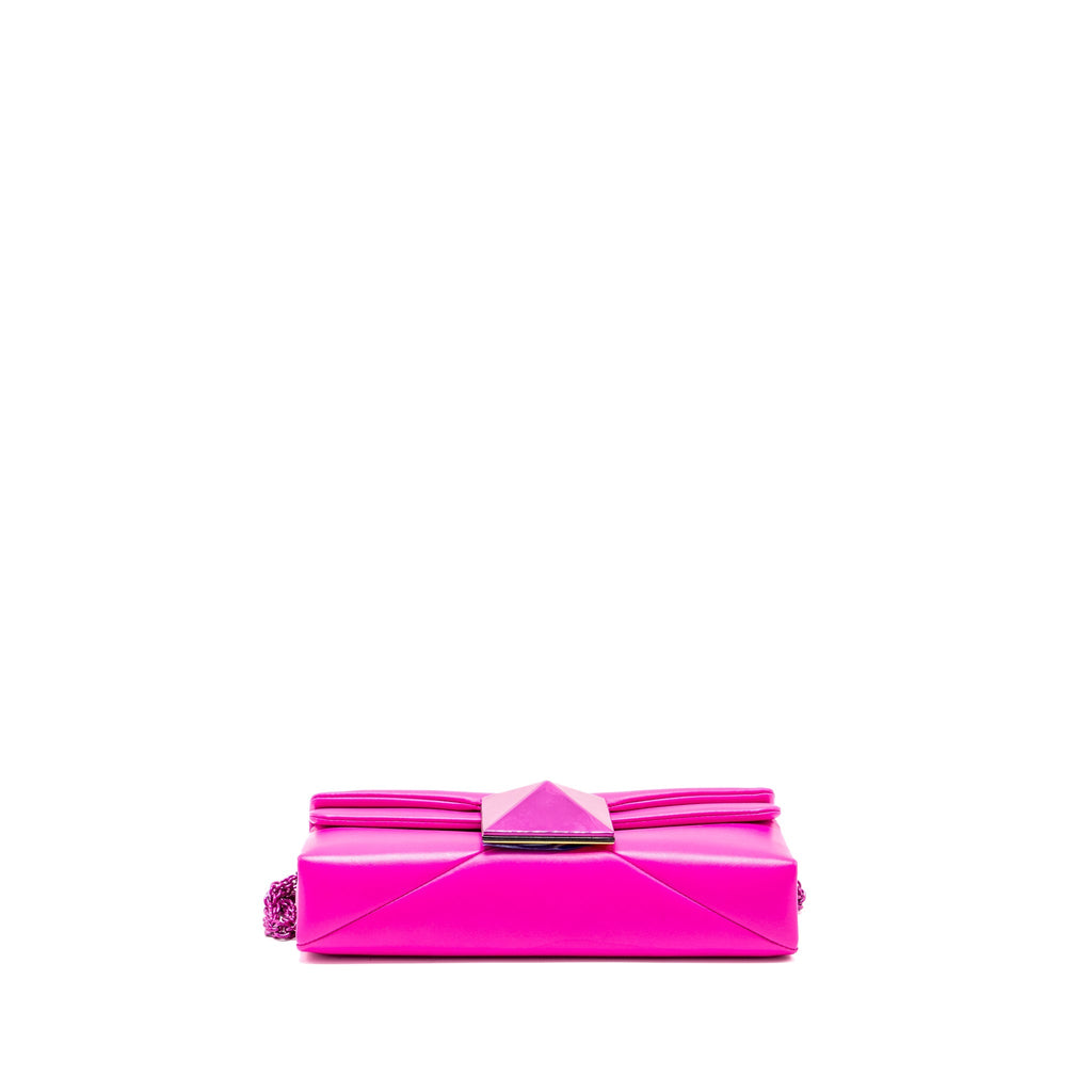 VALENTINO GARAVANI ONE STUD CLUTCH BAG NAPPA LEATHER PINK WITH PINK HARDWARE