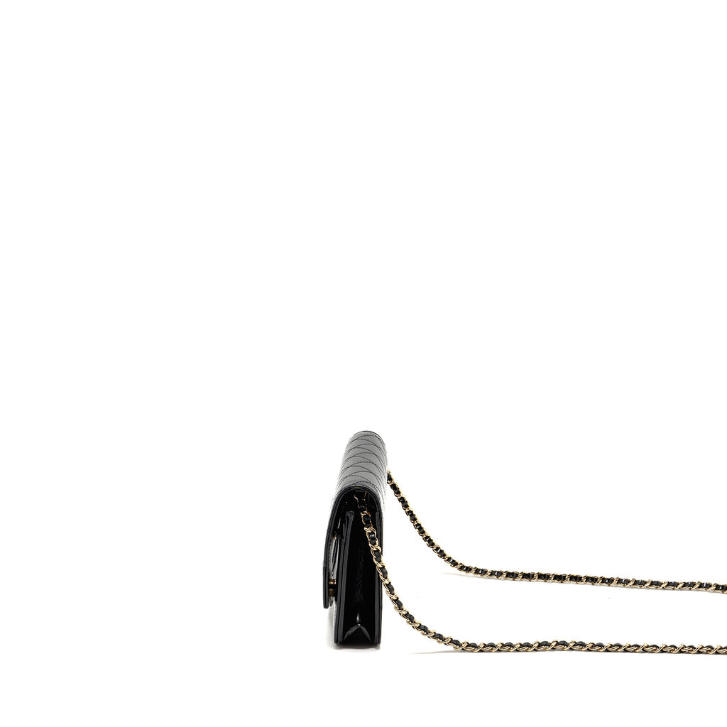 CHANEL 24C 31 WALLET ON CHAIN SHINY CALFSKIN BLACK LGHW (MICROCHIP)
