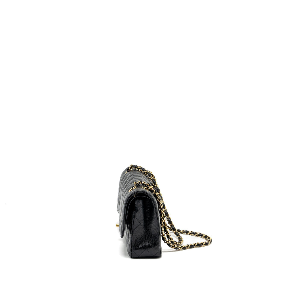 CHANEL MEDIUM CLASSIC DOUBLE FLAP BAG CAVIAR BLACK GHW