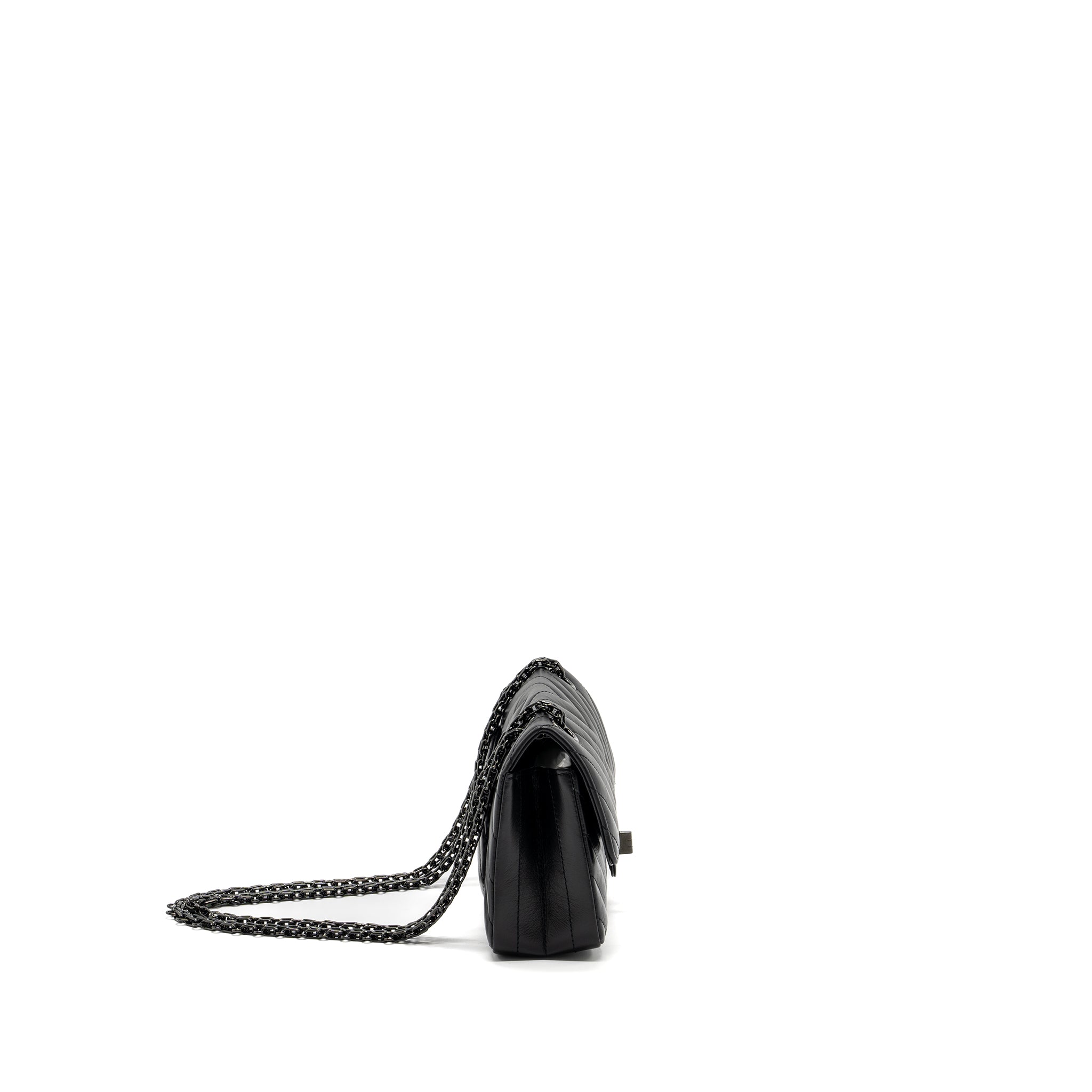 CHANEL MINI 2.55 REISSUE FLAP BAG CHEVRON CALFSKIN SO BLACK (MICROCHIP)