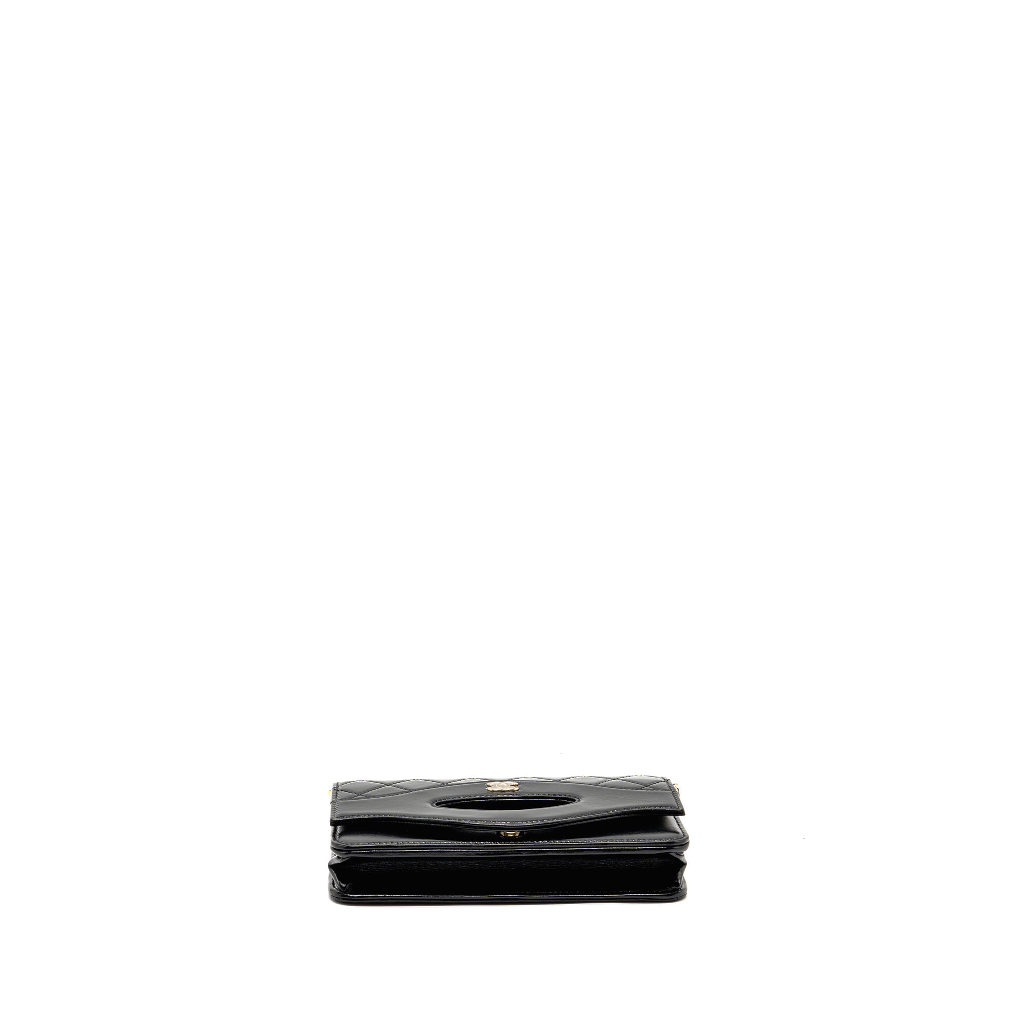 CHANEL 24C 31 WALLET ON CHAIN SHINY CALFSKIN BLACK LGHW (MICROCHIP)