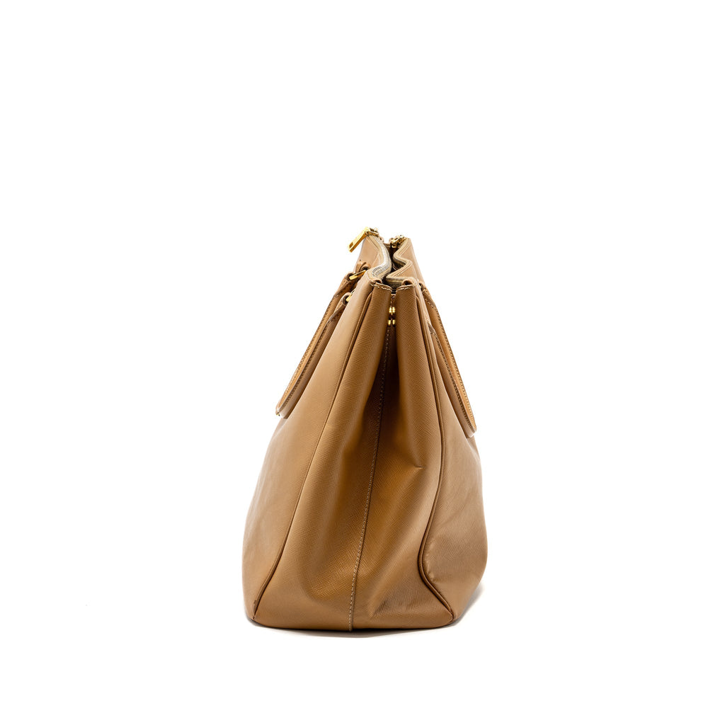 PRADA X LARGE DOUBLE ZIP TOTE BAG SAFFIANO CALFSKIN CARAMEL GHW
