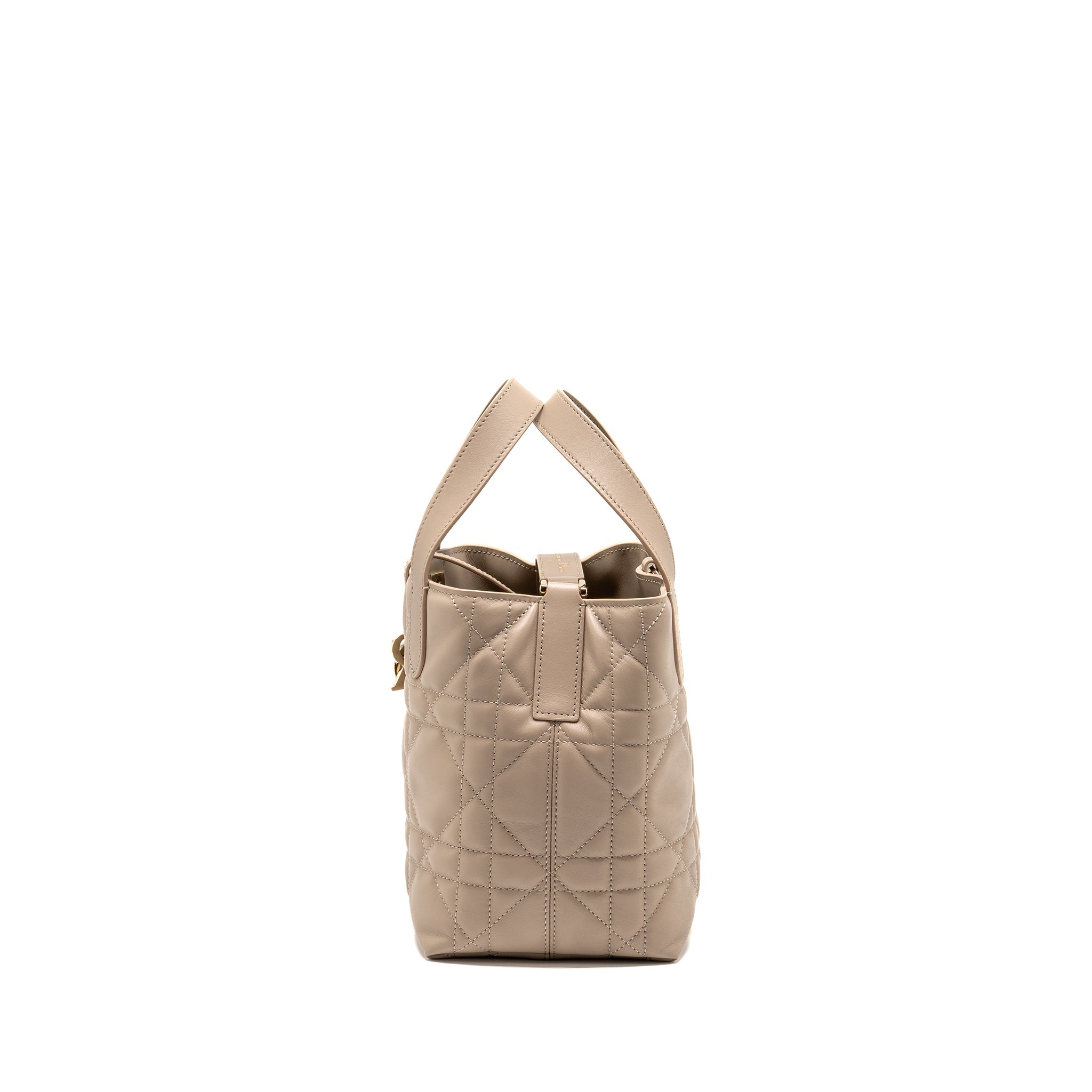 DIOR SMALL TOUJOURS TOTE BAG MACROCANNAGE CALFSKIN POWDER BEIGE LGHW