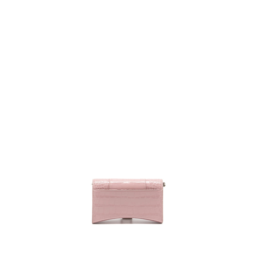BALENCIAGA HOURGLASS WALLET ON CHAIN CROC-EMBOSSED CALFSKIN PINK SHW