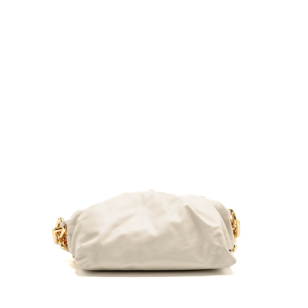 BOTTEGA VENETA CHAIN POUCH BAG CALFSKIN WHITE GHW