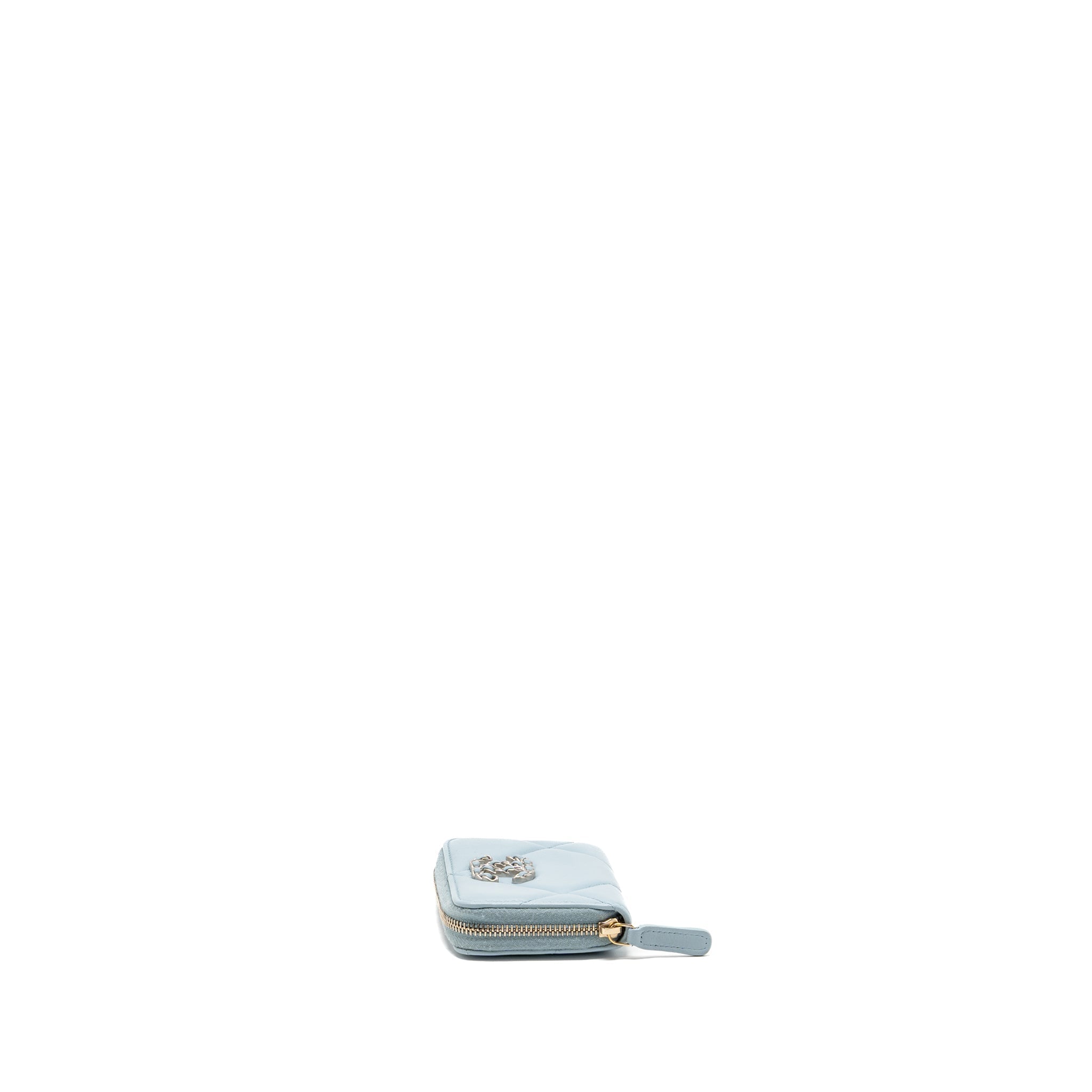 CHANEL 19 ZIP COIN PURSE LAMBSKIN LIGHT BLUE SHW (MICROCHIP)