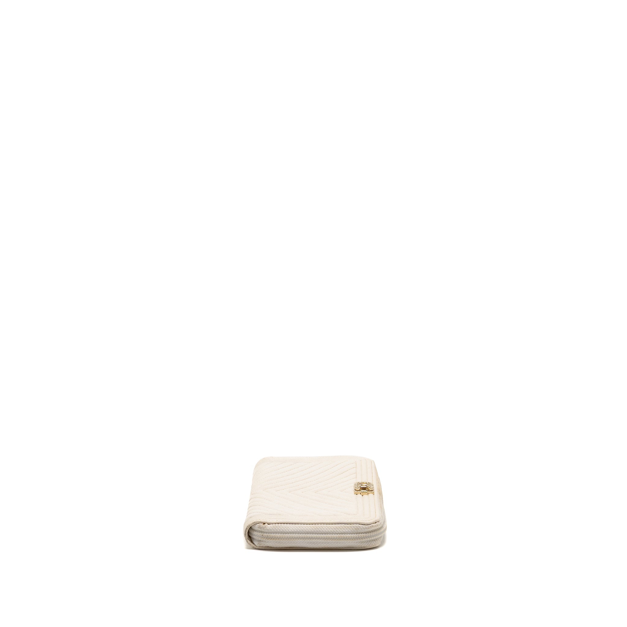 CHANEL CHEVRON BOY ZIP LONG WALLET CAVIAR WHITE LGHW