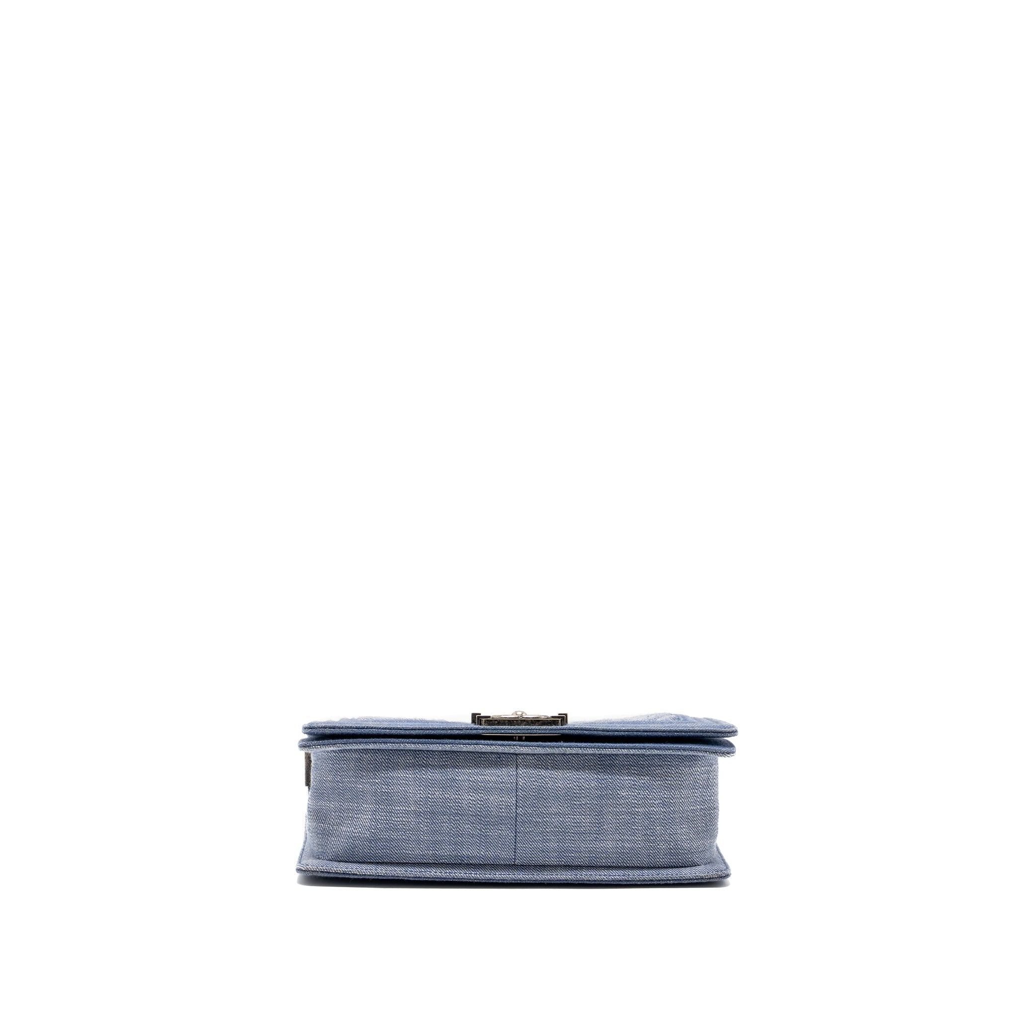 CHANEL MEDIUM BOY BAG DENIM BLUE RUTHENIUM SILVER HARDWARE