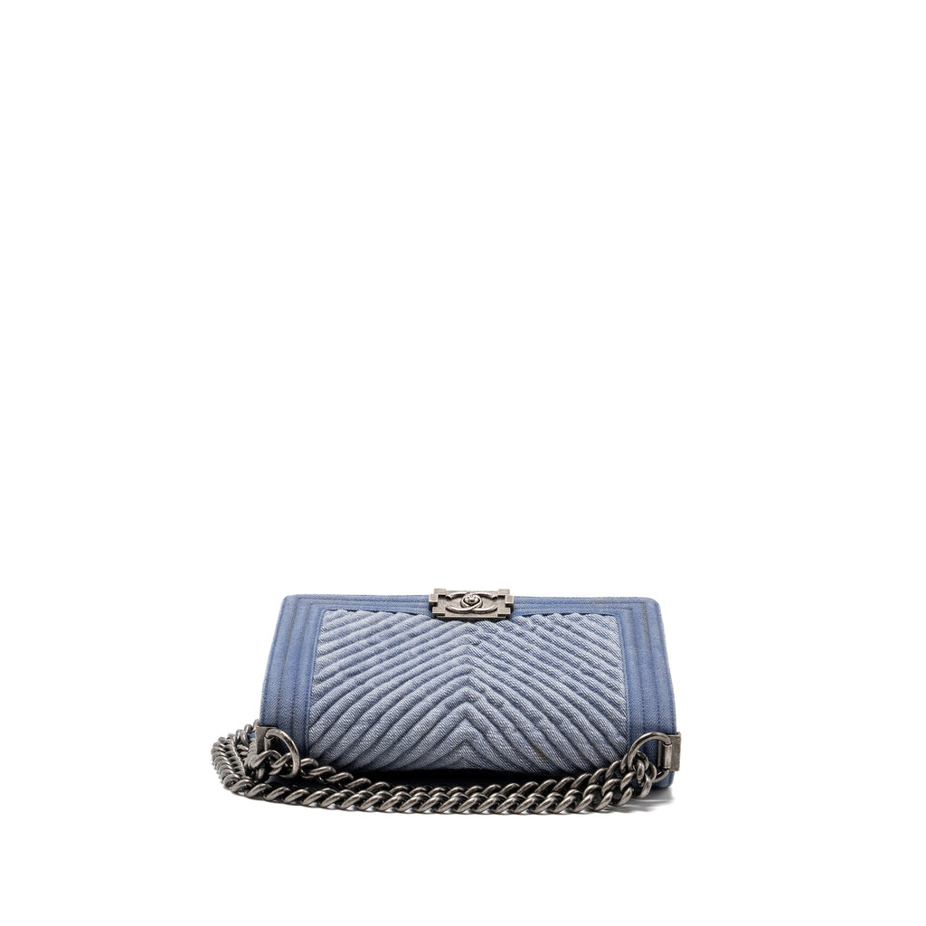 CHANEL MEDIUM BOY BAG DENIM BLUE RUTHENIUM SILVER HARDWARE