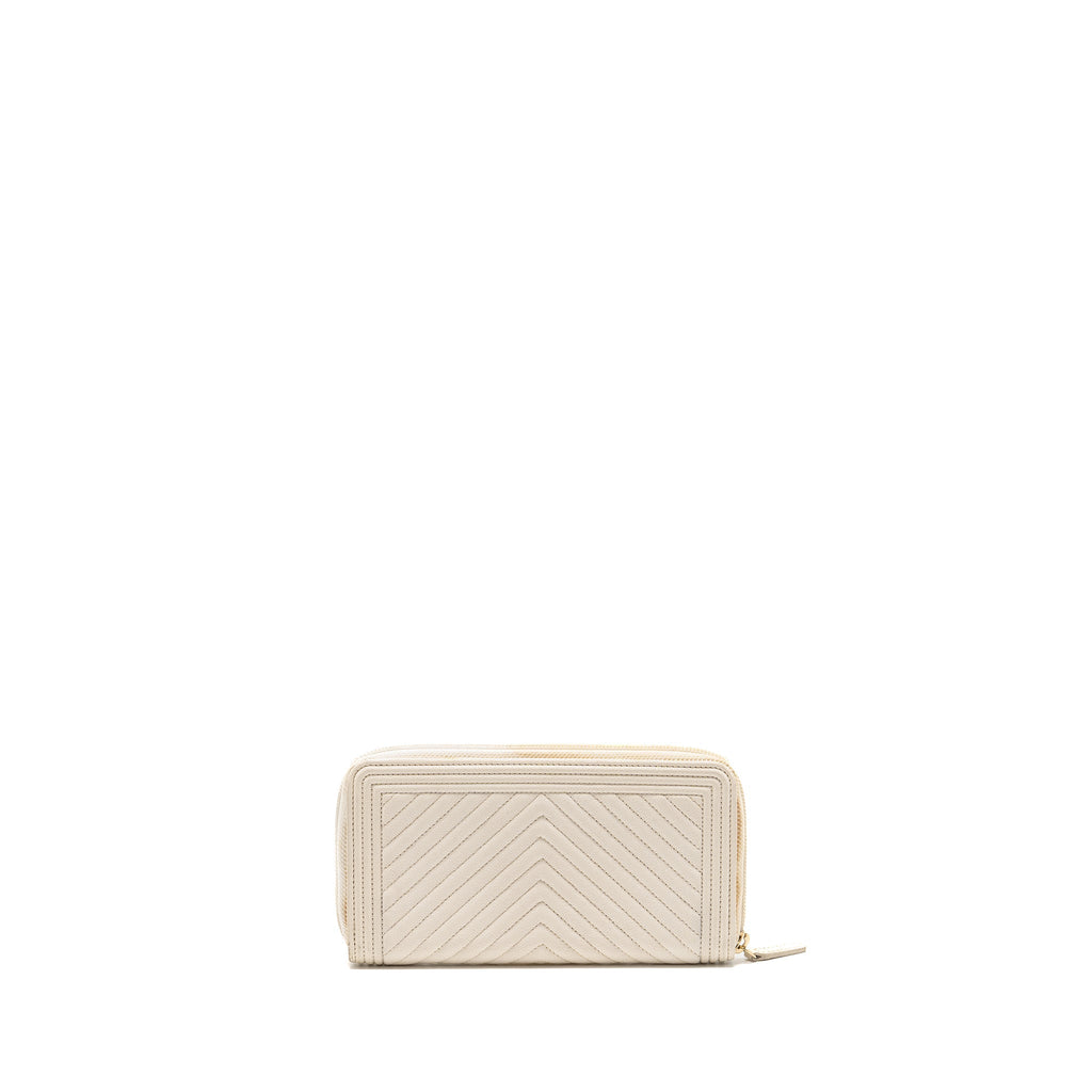 CHANEL CHEVRON BOY ZIP LONG WALLET CAVIAR WHITE LGHW