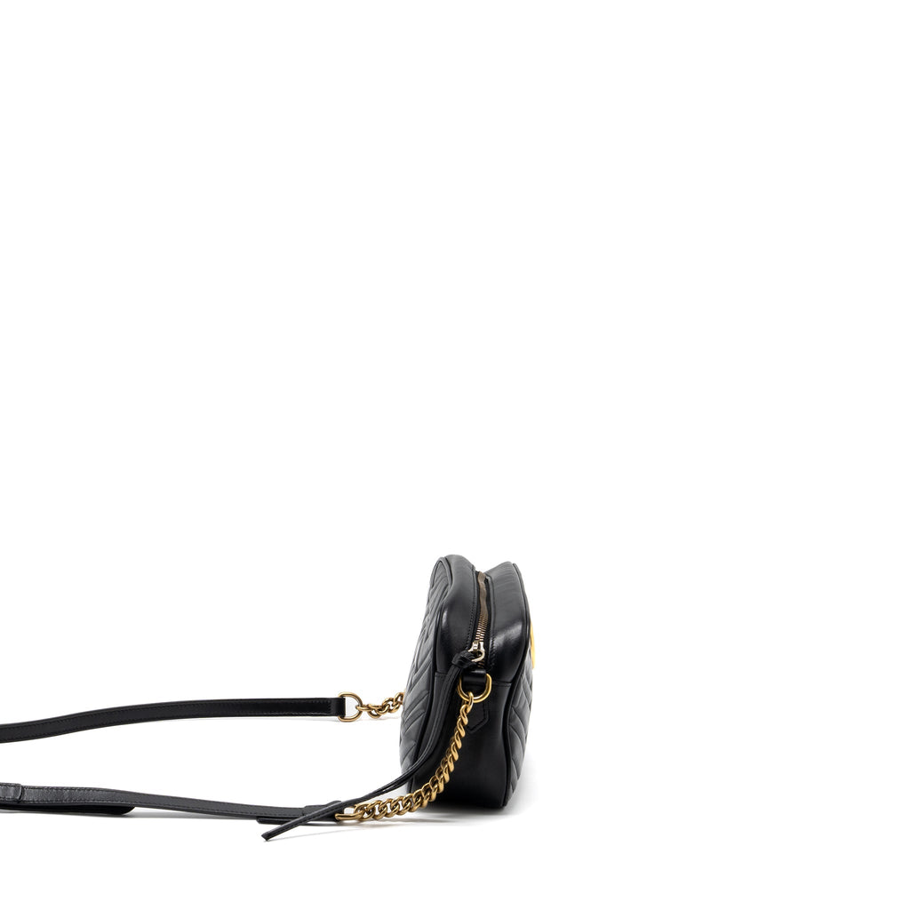 GUCCI GG MARMONT SMALL MATELASSE SHOULDER BAG CALFSKIN BLACK GHW