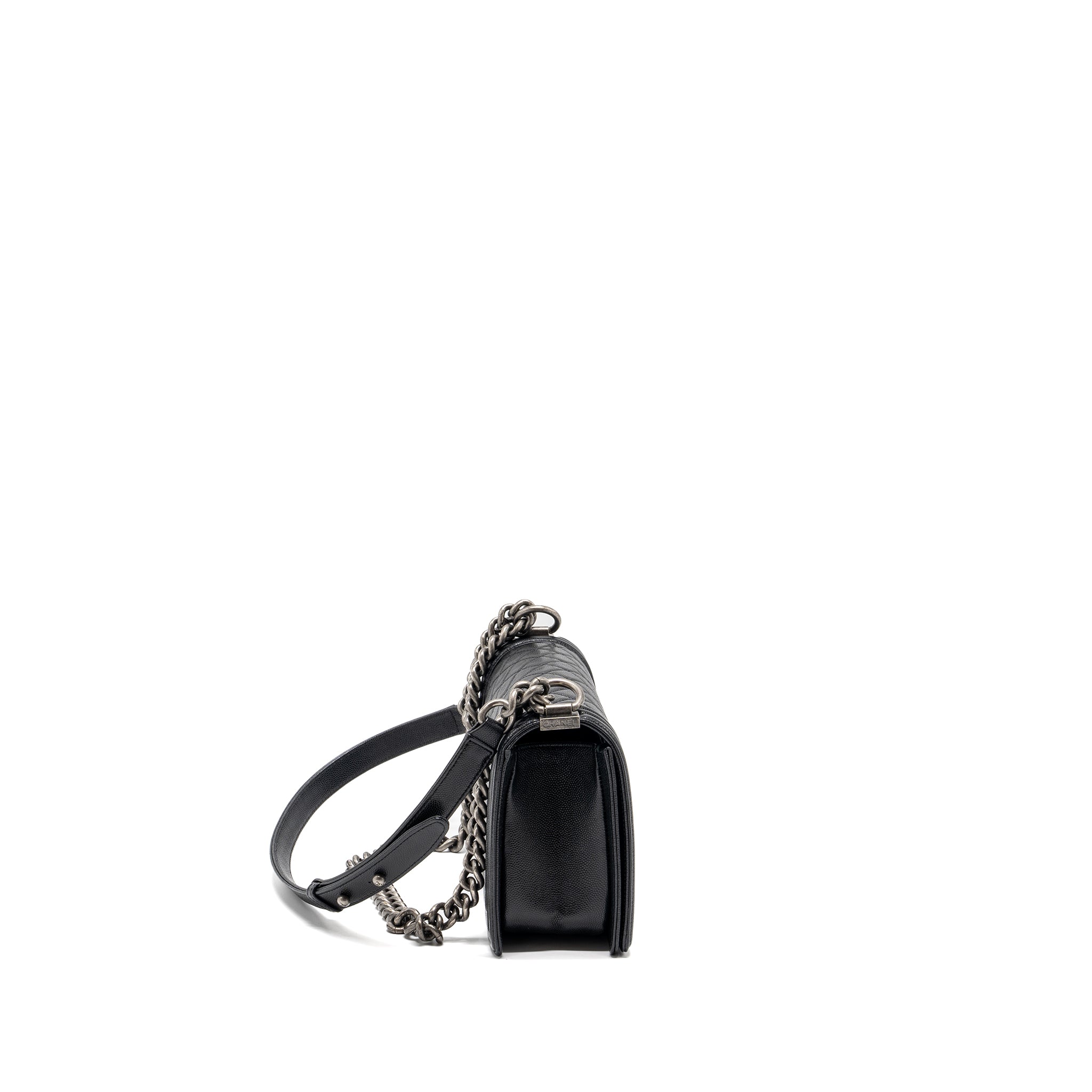 CHANEL MEDIUM BOY BAG CAVIAR BLACK RUTHENIUM HARDWARE