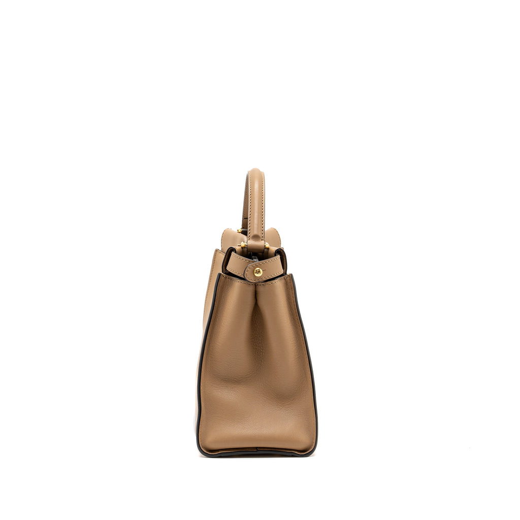 FENDI MEDIUM PEEKABOO CALFSKIN TOBACCO MULTICOLOUR HARDWARE