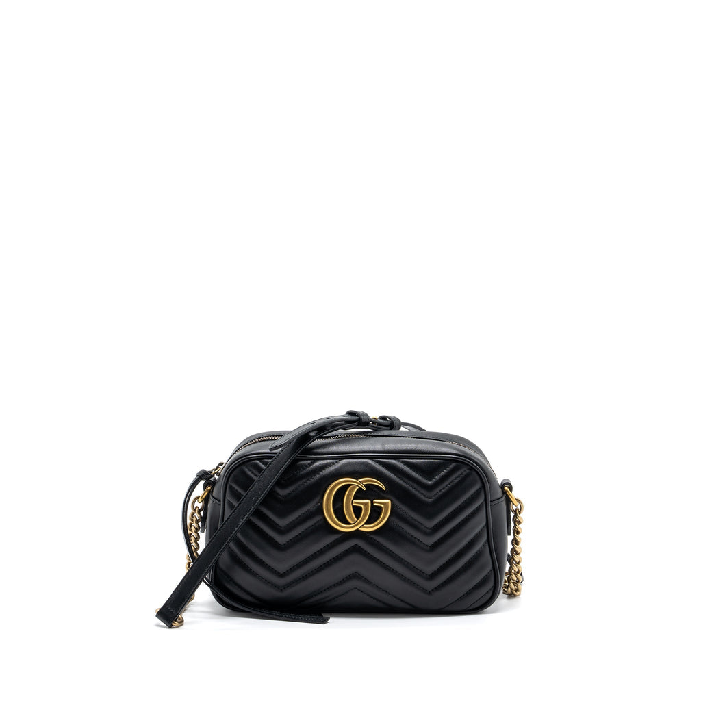 GUCCI GG MARMONT SMALL MATELASSÉ SHOULDER BAG