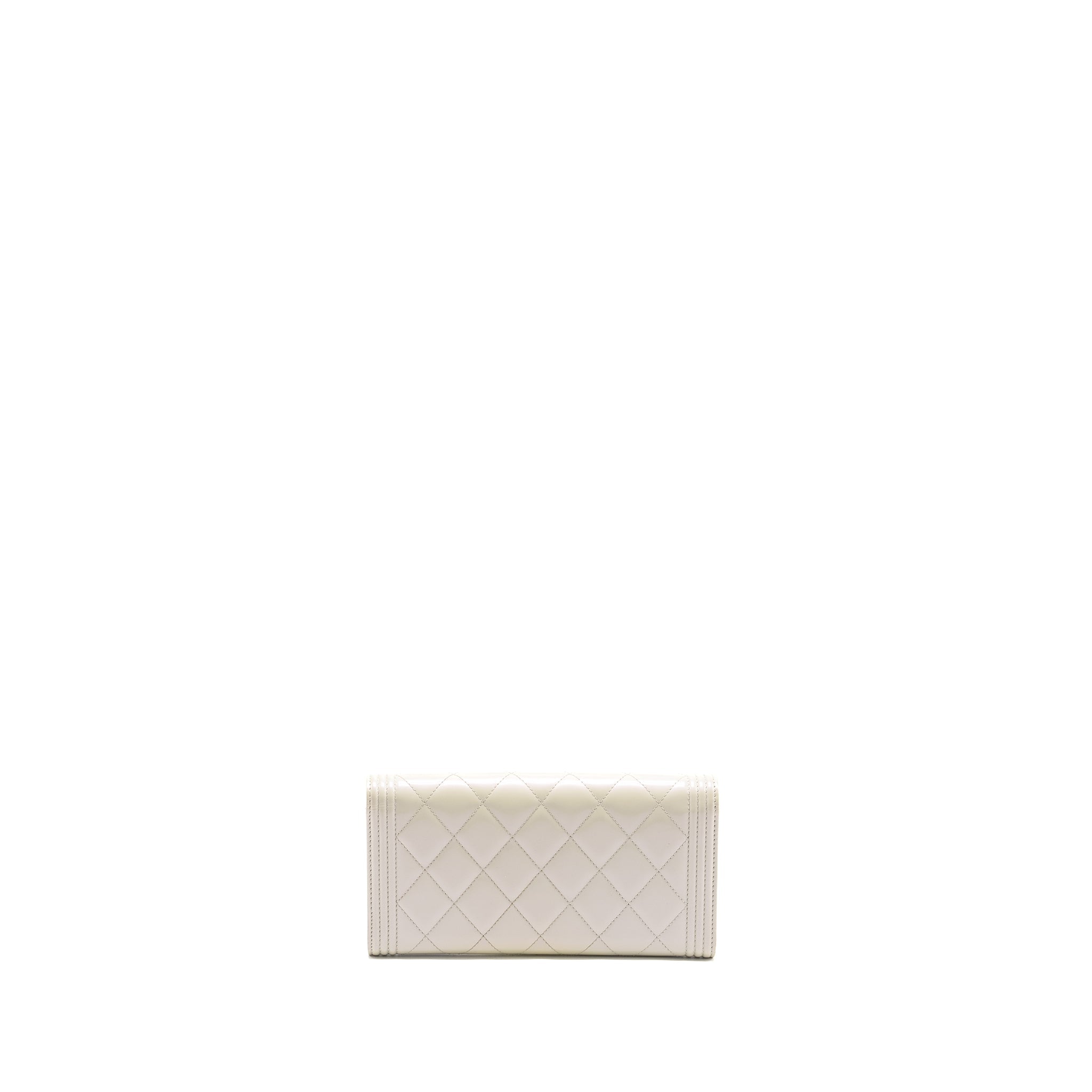 CHANEL BOY LONG WALLET PATENT IRIDESCENT LIGHT GREY LGHW